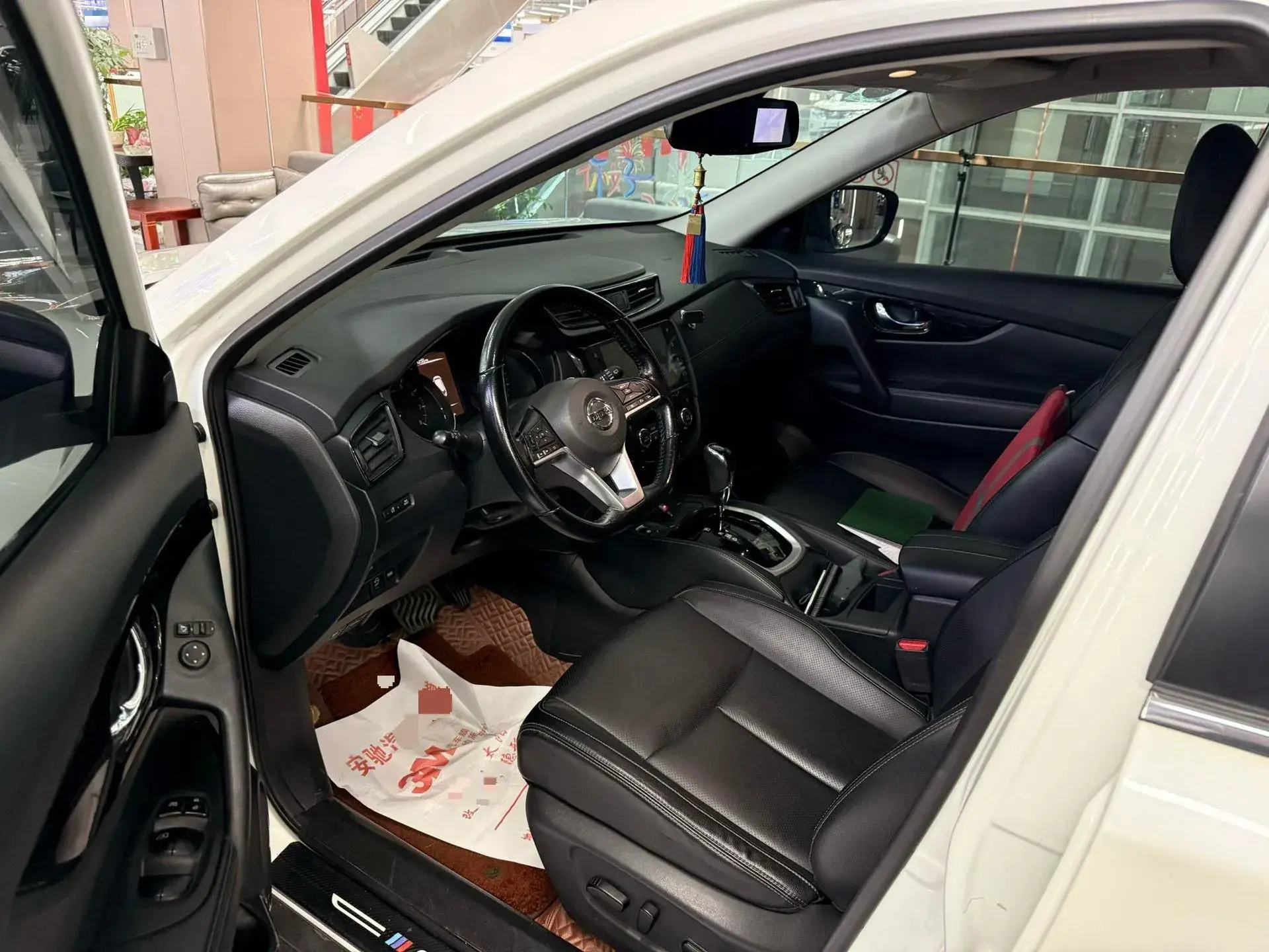 2020 NISSAN X-TRAIL thumbnail 4