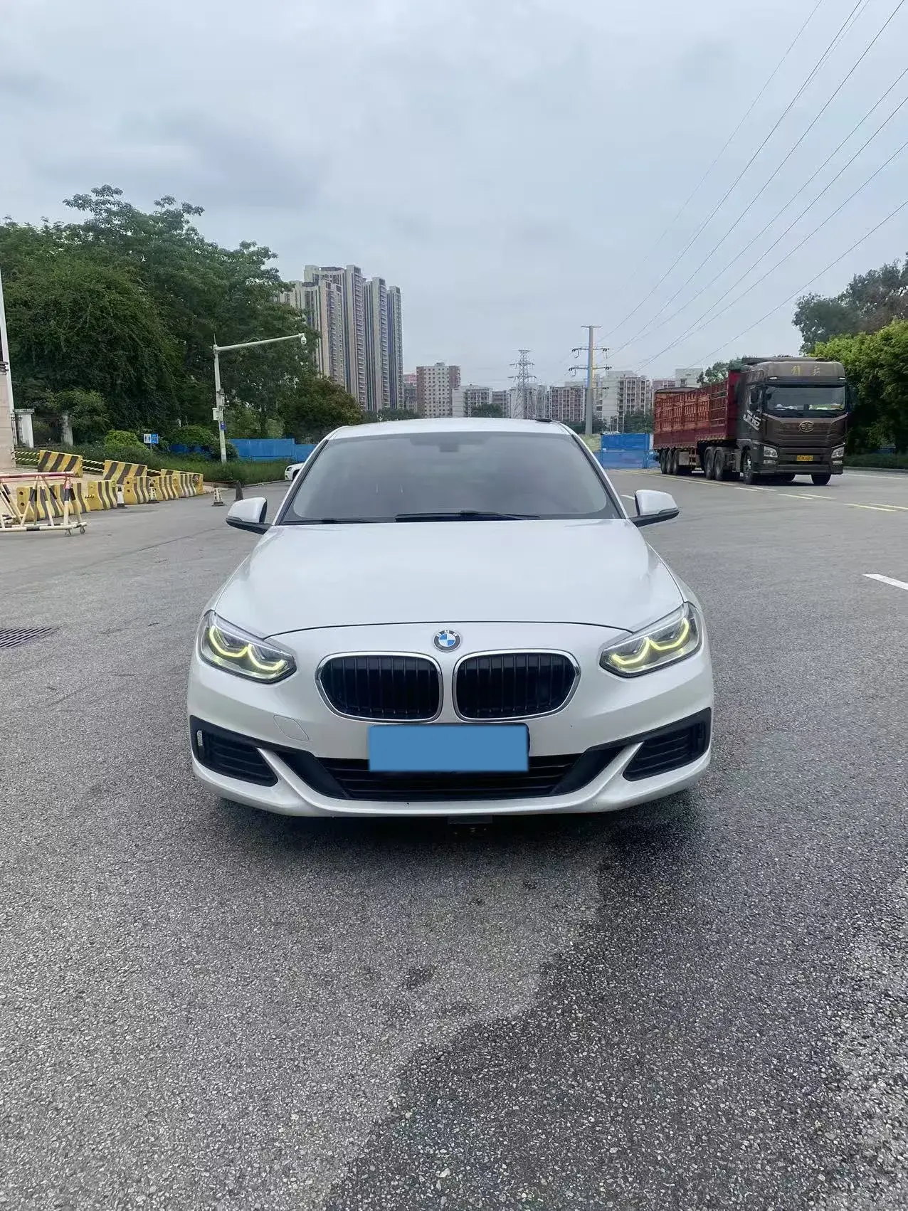 2020 BMW 1 thumbnail 2