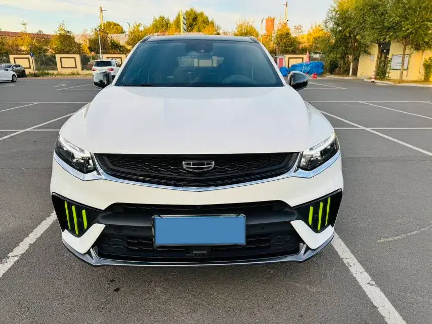 2021 GEELY TUGELLA thumbnail 2