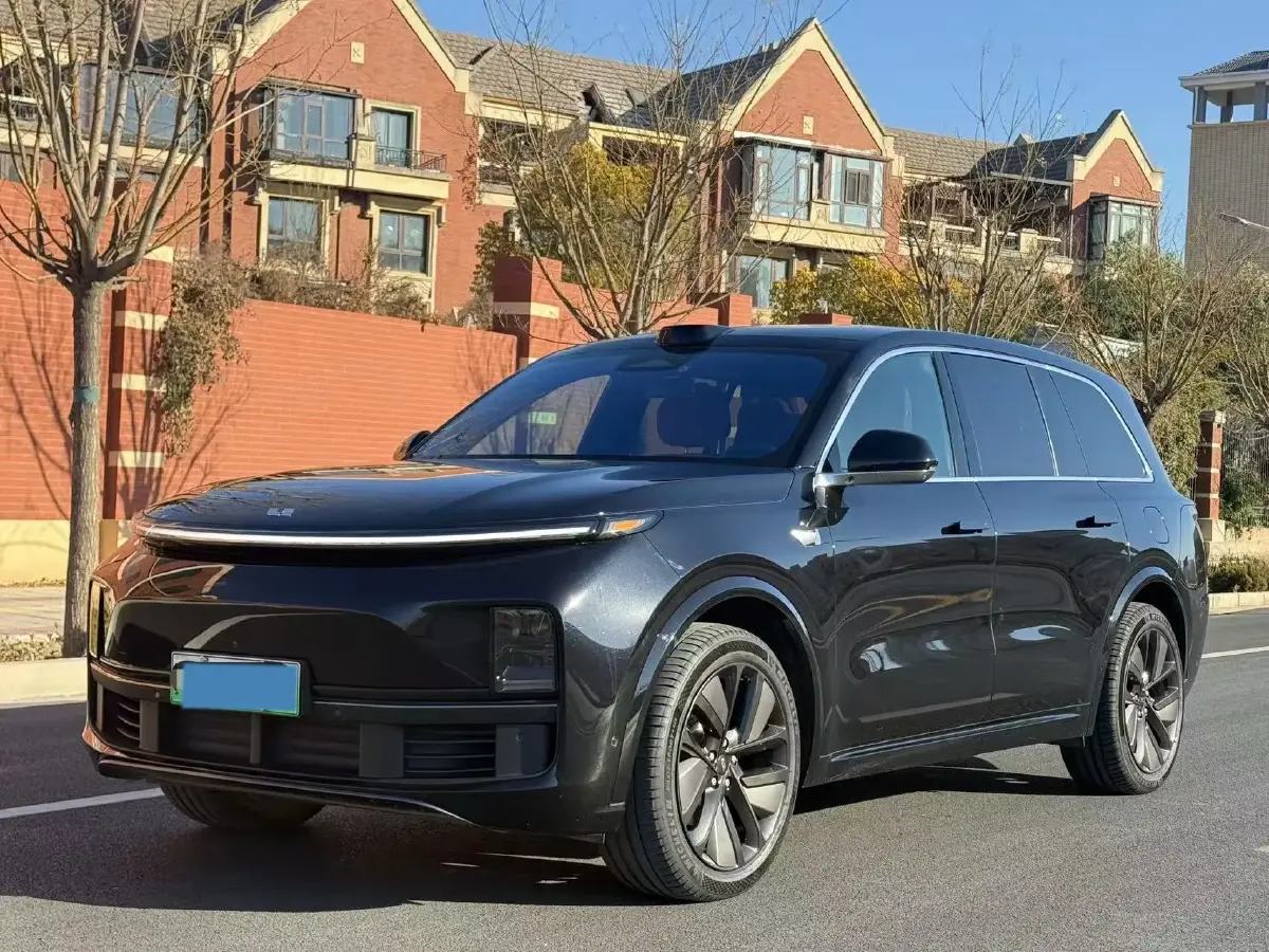 2022 Li L9 Range Extended 154HP REEV 42.6KWH