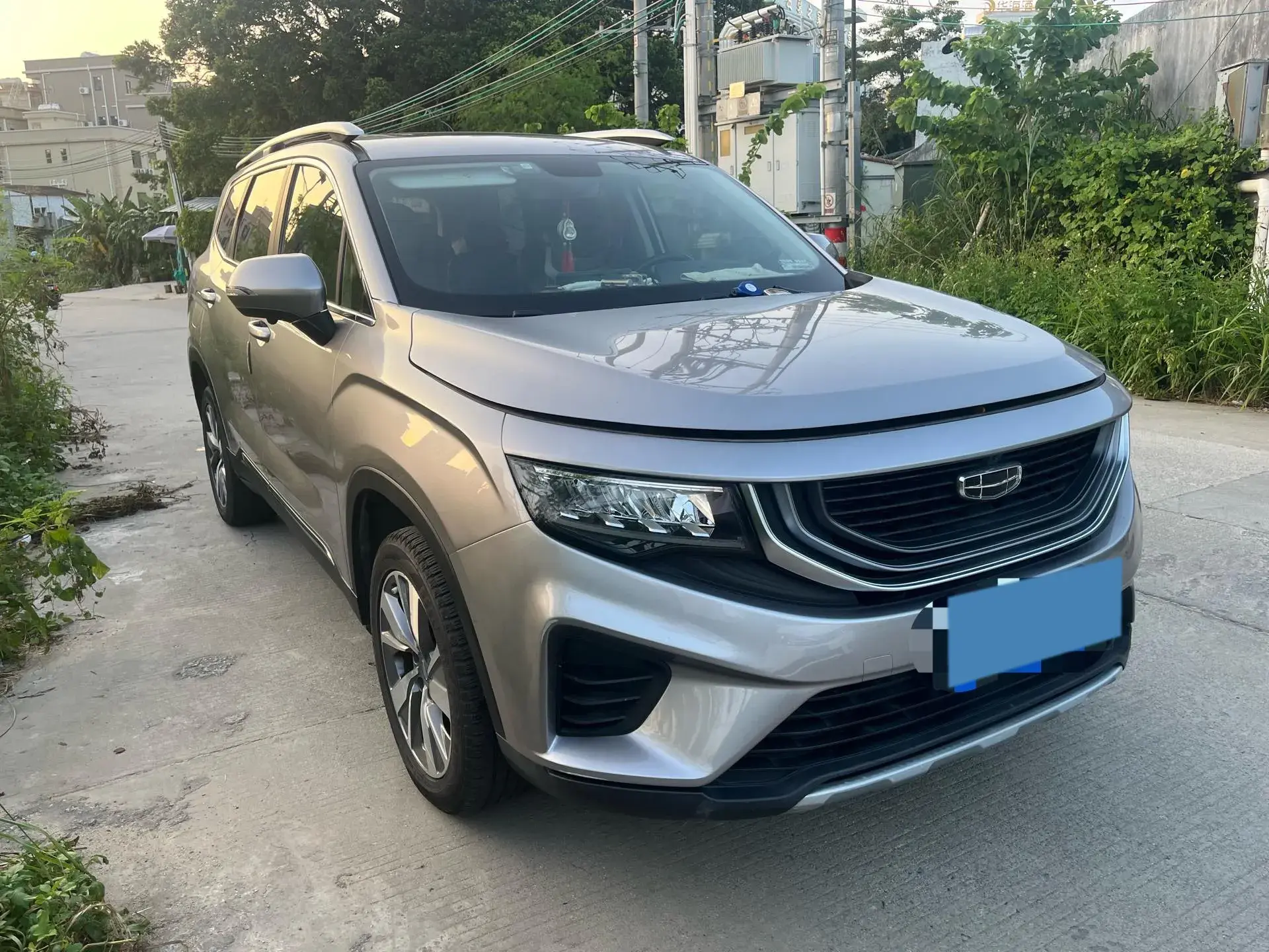 2020 GEELY OKAVANGO thumbnail 3