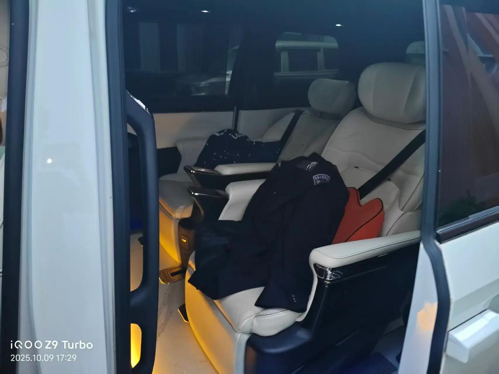 2023 GAC TRUMPCHI thumbnail 3