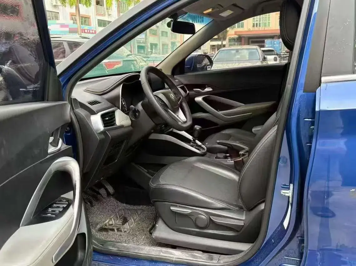 2017 BAOJUN 510 thumbnail 2