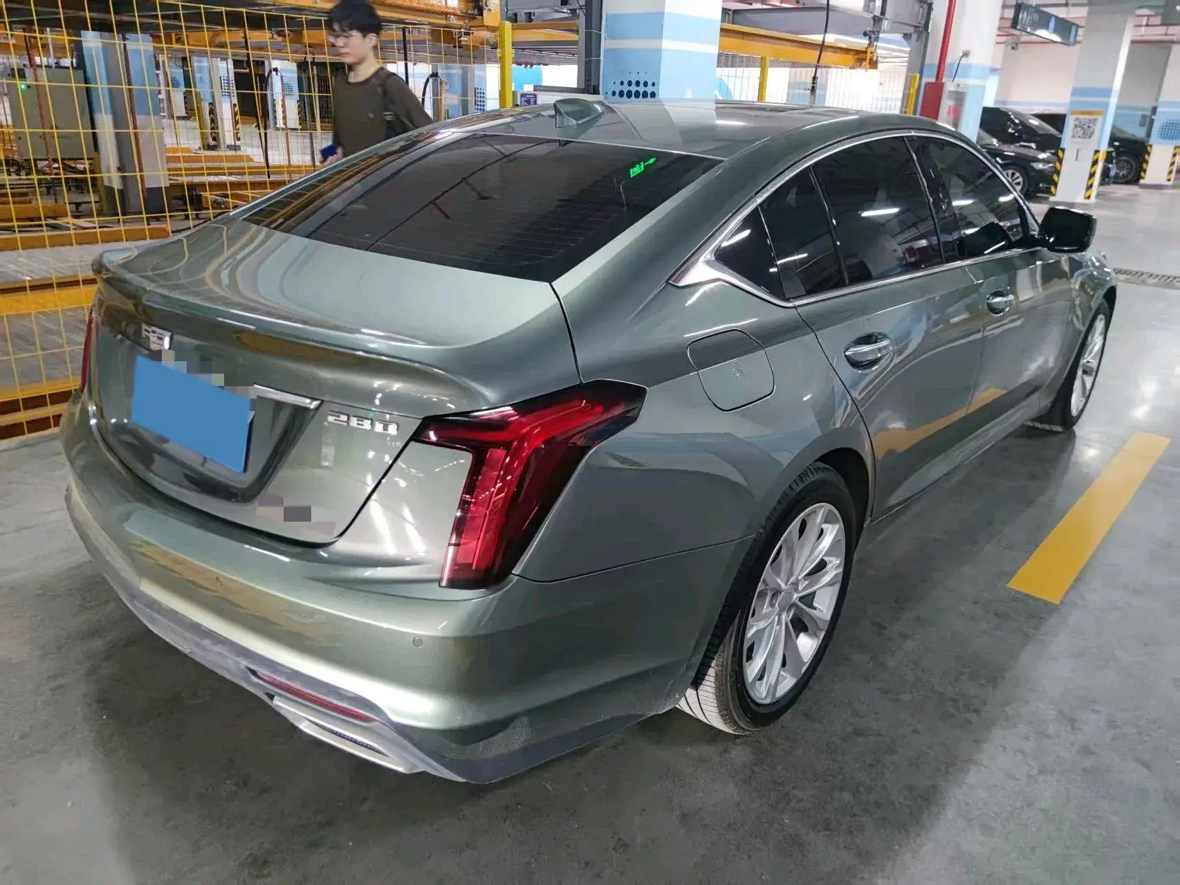 2023 CADILLAC CT5 thumbnail 2