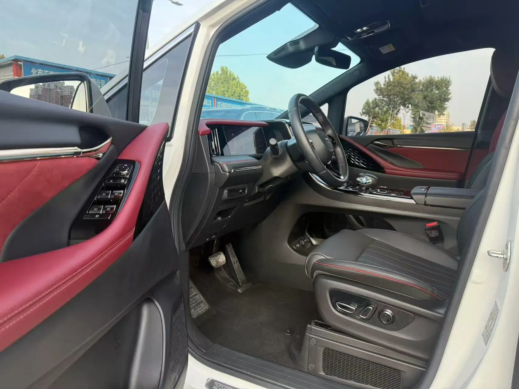 2024 GAC TRUMPCHI thumbnail 3