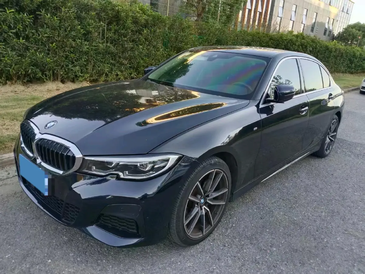 2021 BMW 3 Series 2.0T 184HP L4 8AT