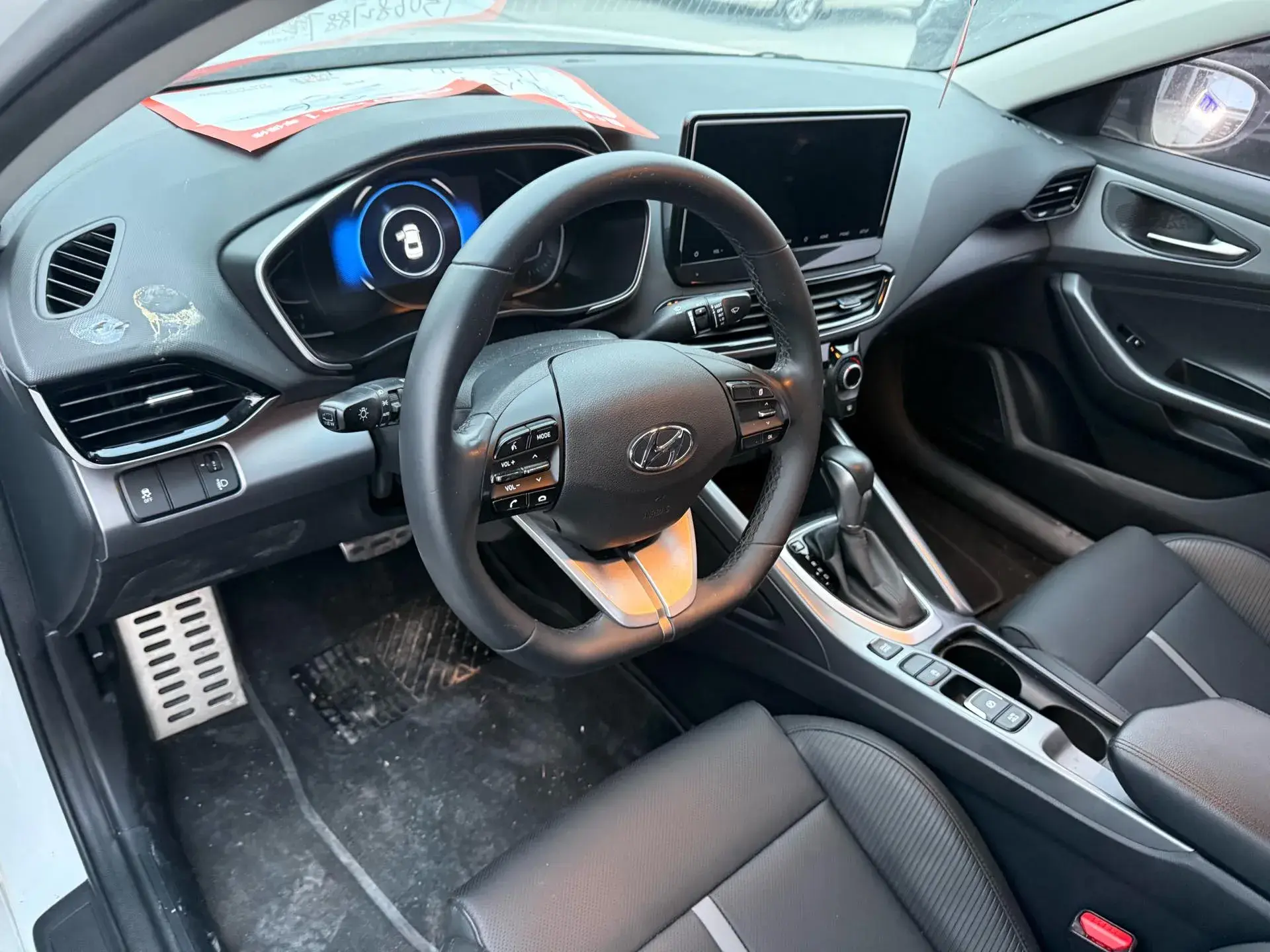 2019 HYUNDAI LA thumbnail 4