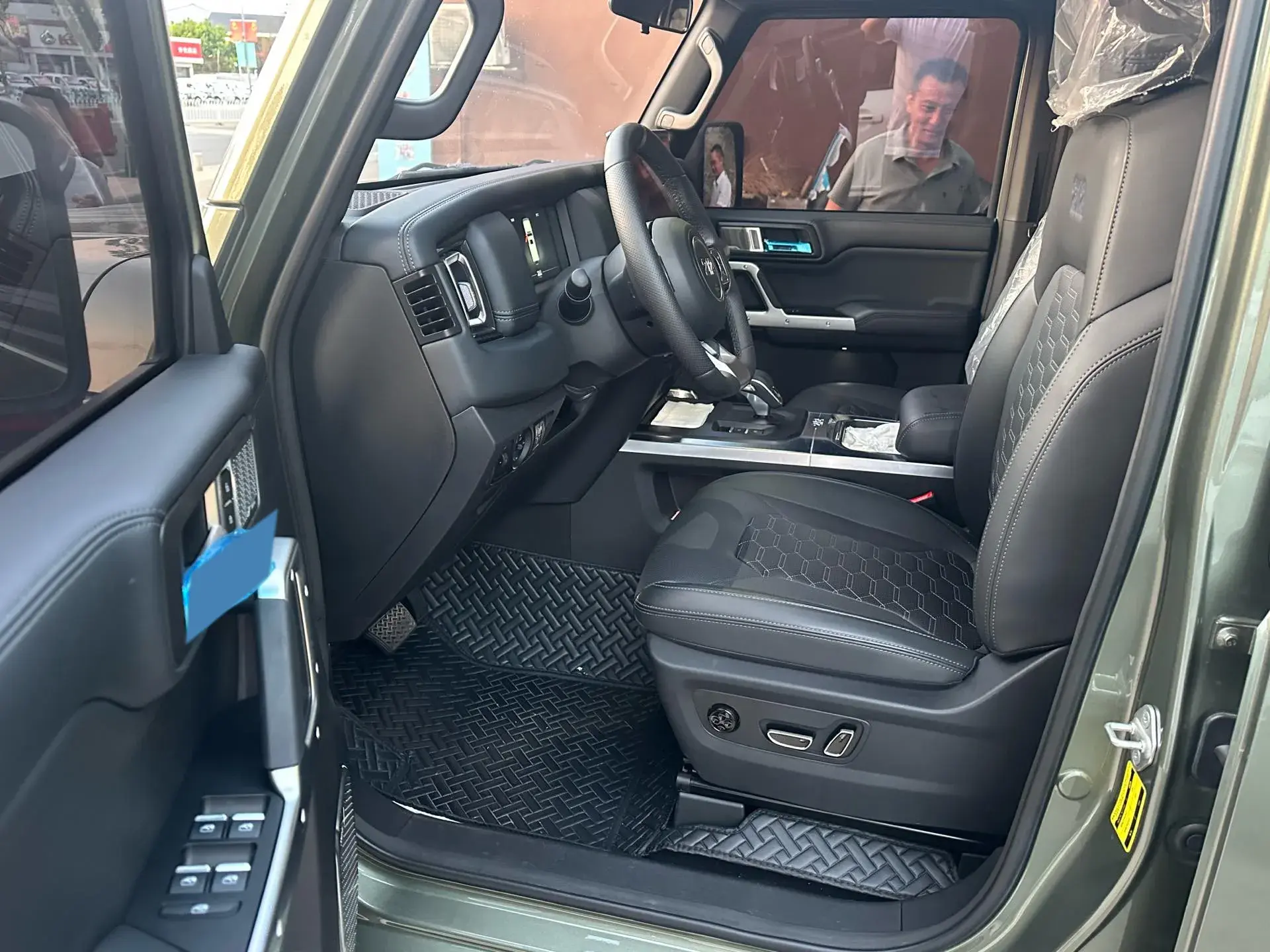 2024 212 212 thumbnail 3