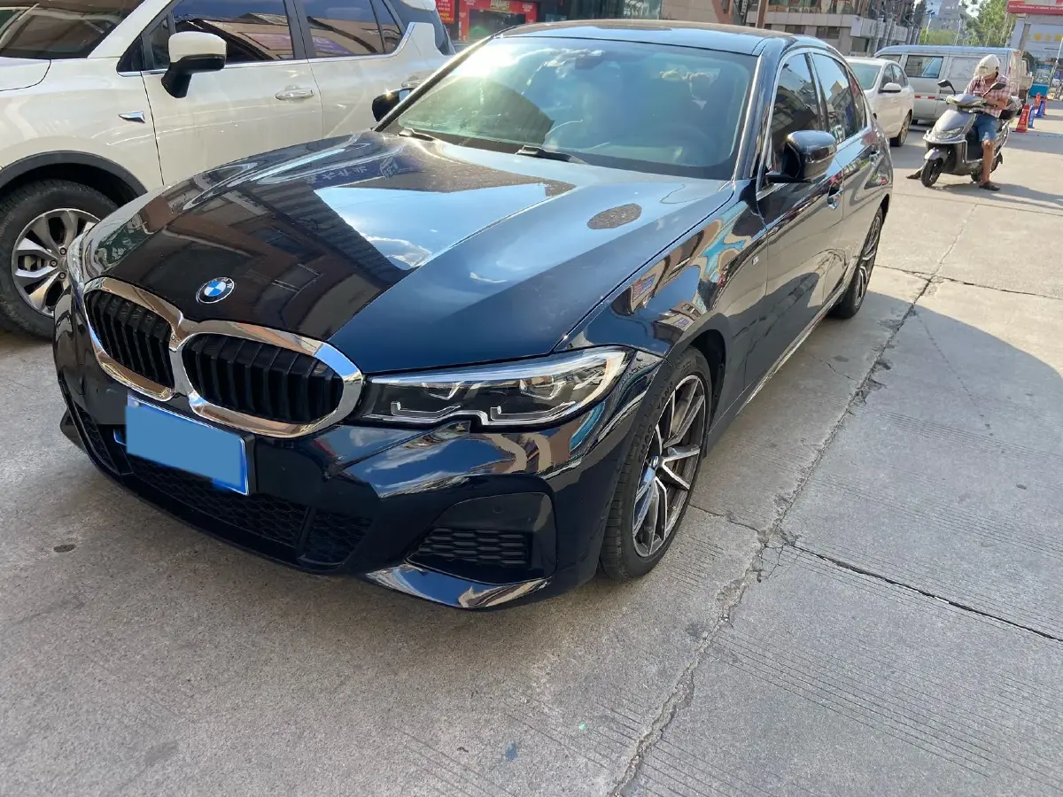 2021 BMW 3 Series 2.0T 184HP L4 8AT
