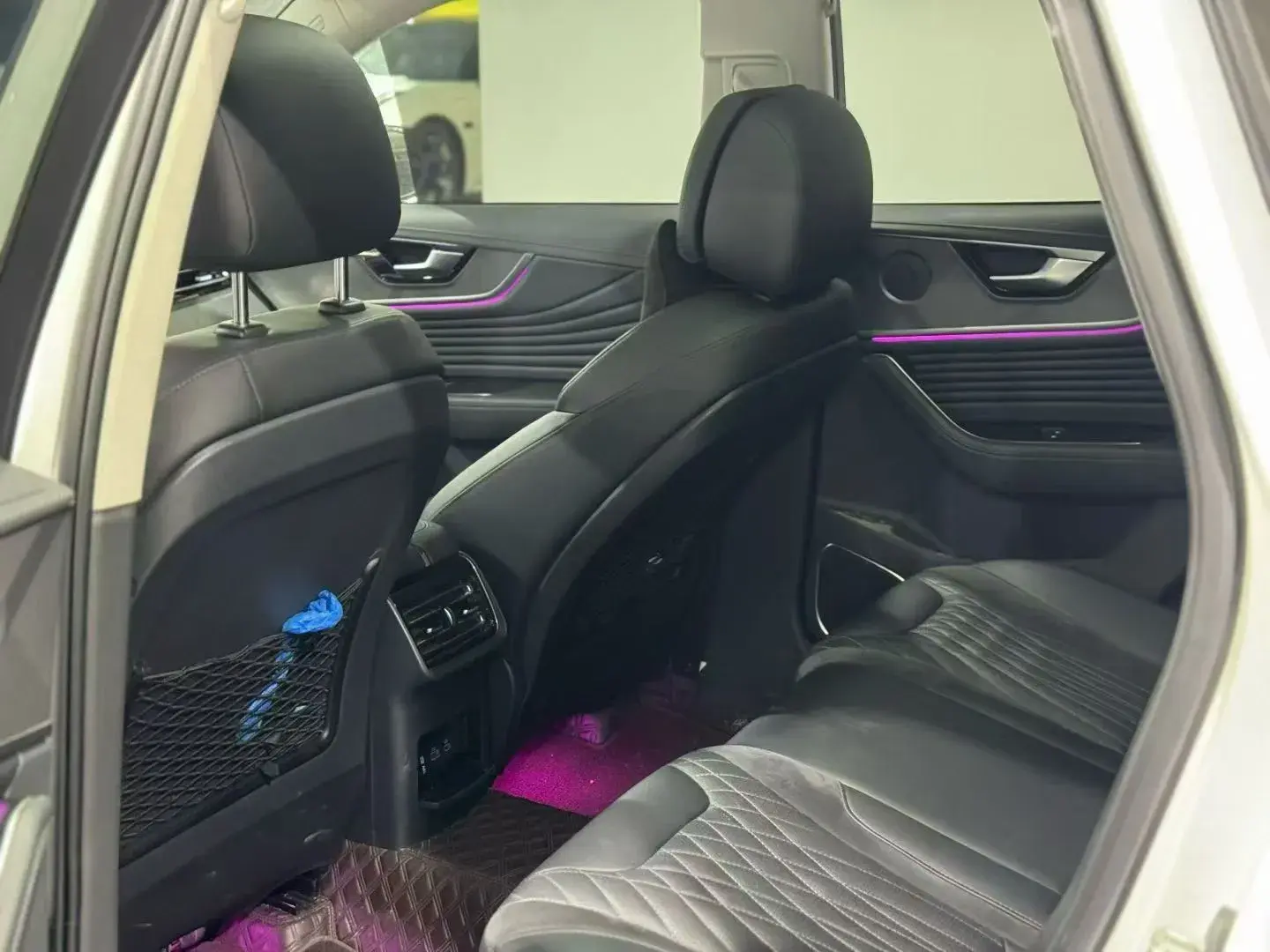 2023 HONGQI HS5 thumbnail 4