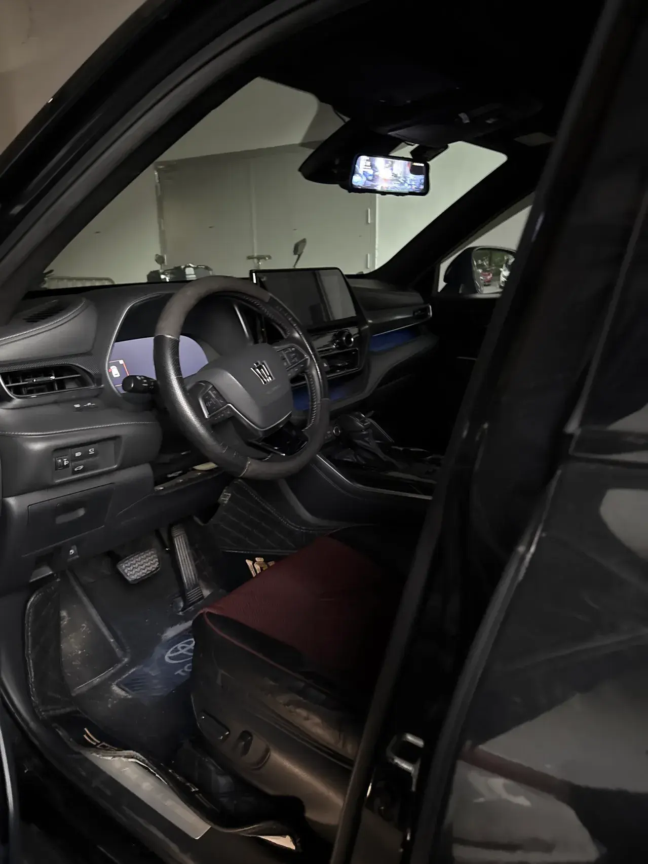 2021 TOYOTA CROWN thumbnail 2