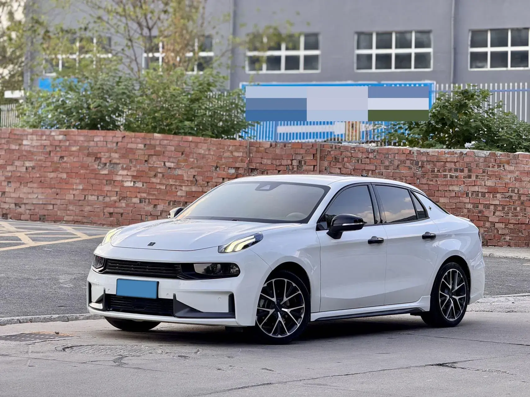 2021 LYNK&CO 03 view 1