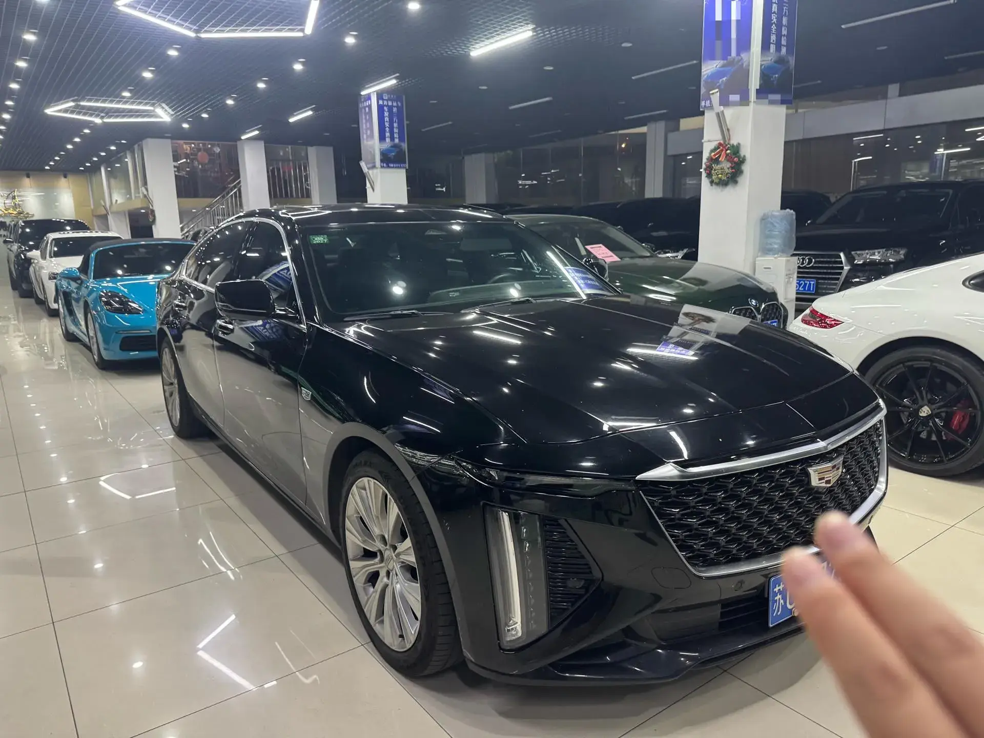 2023 CADILLAC CT6 thumbnail 3