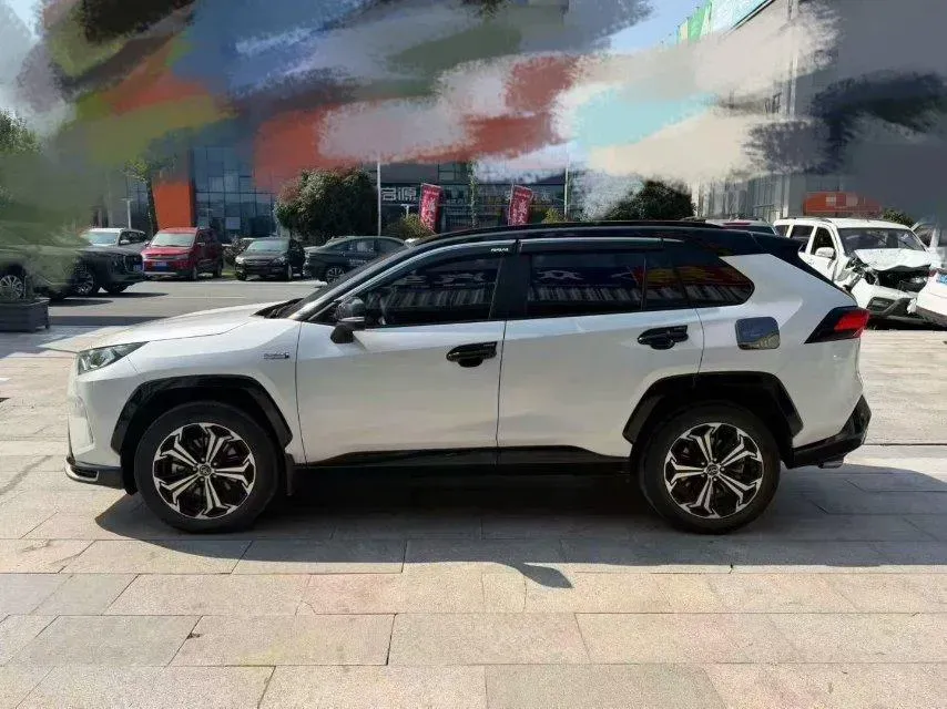 2021 Toyota RAV4 Hybird E+ 2.5L 180HP L4 E-CVT PHEV 15.984KWH,autocango,china used car exporter,china ev exporter,chinese used car exporter,chinese used ev exporter