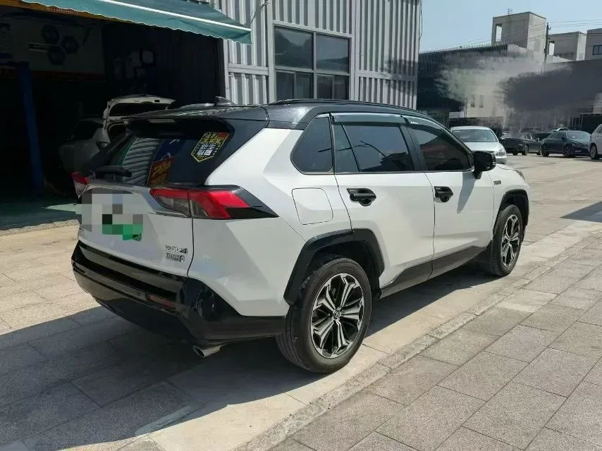 2021 Toyota RAV4 Hybird E+ 2.5L 180HP L4 E-CVT PHEV 15.984KWH,autocango,china used car exporter,china ev exporter,chinese used car exporter,chinese used ev exporter