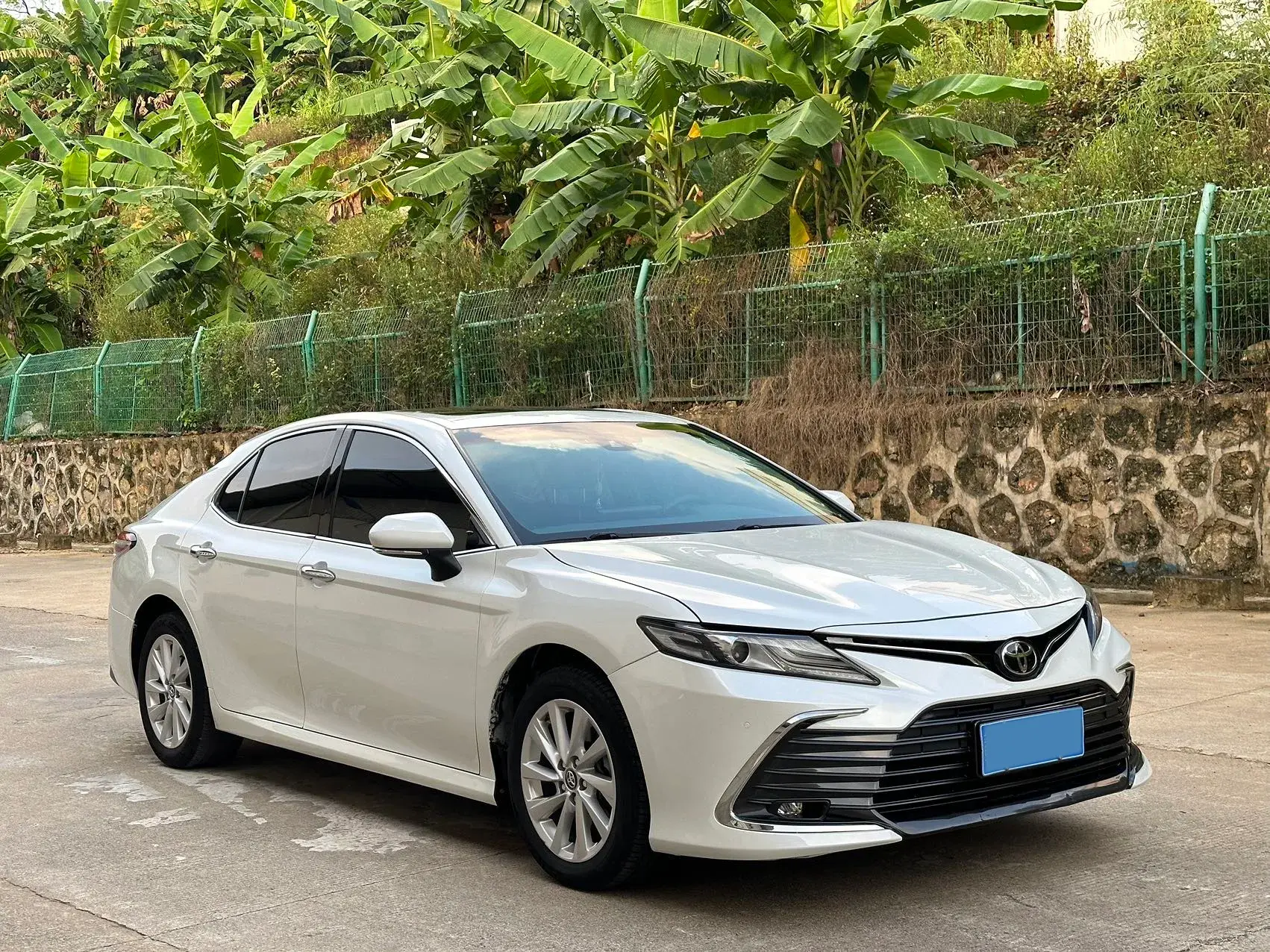 2021 TOYOTA CAMRY thumbnail 3