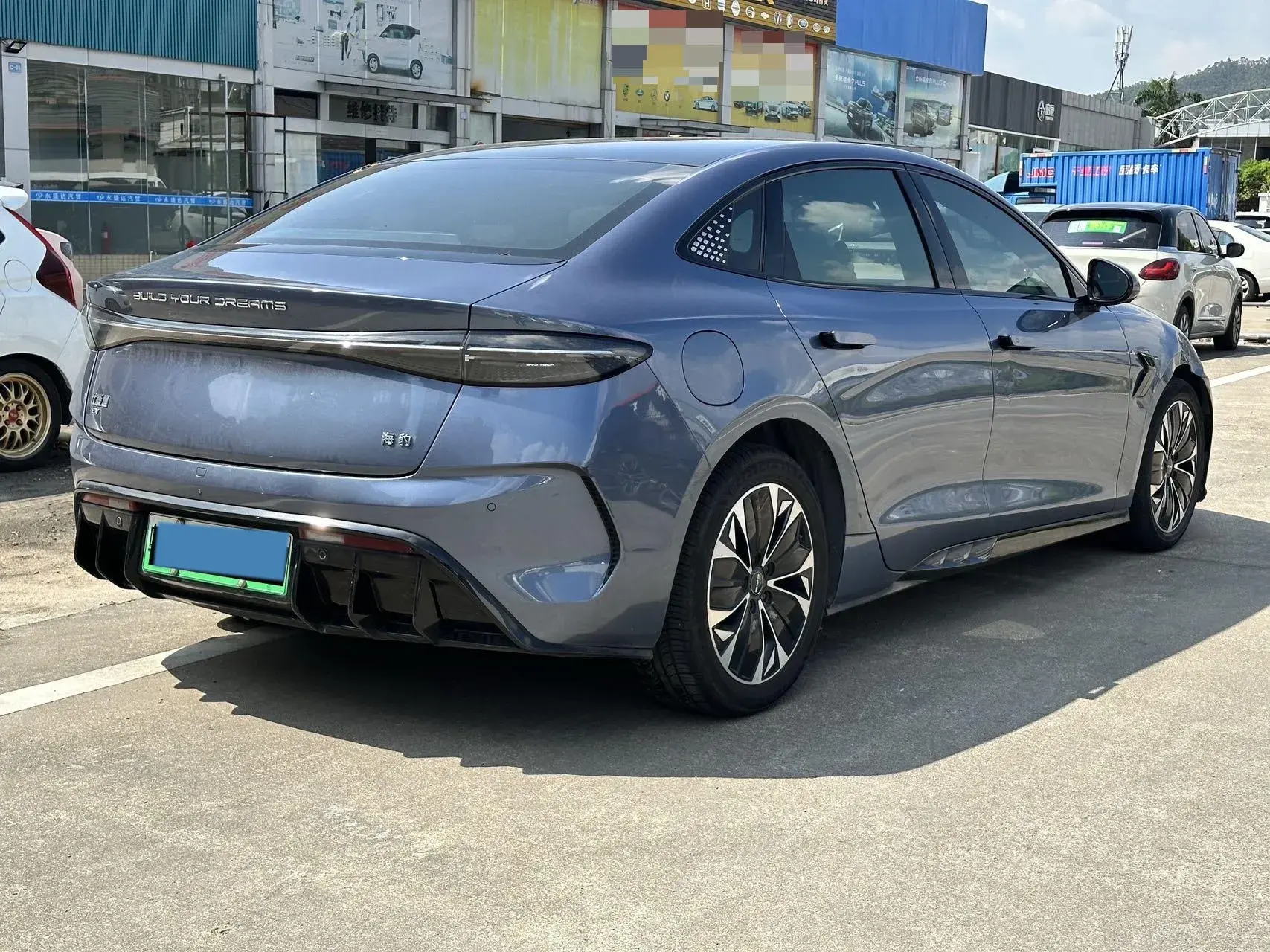 2022 BYD SEAL thumbnail 4