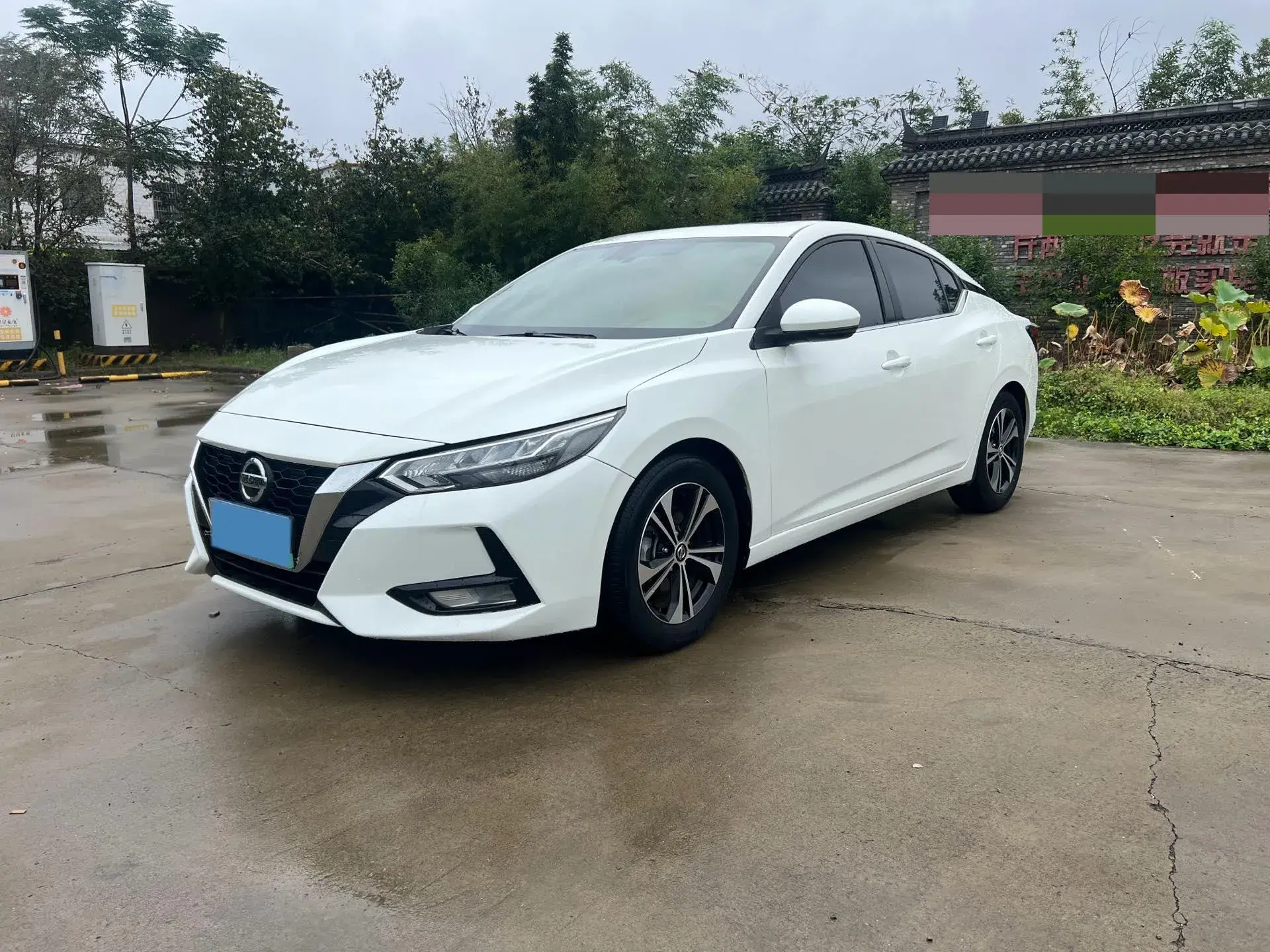 2021 NISSAN SYLPHY view 1