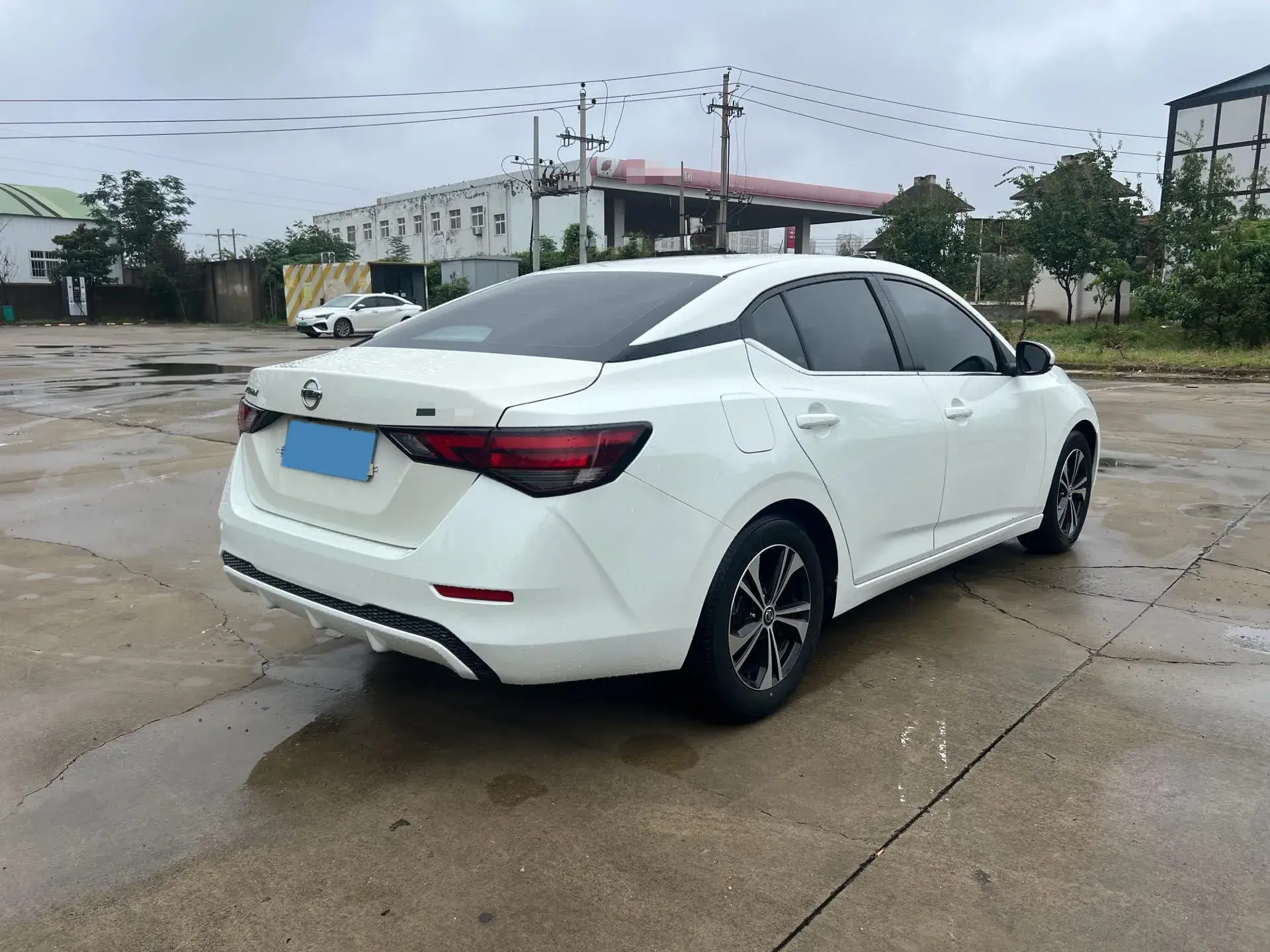 2021 NISSAN SYLPHY thumbnail 4