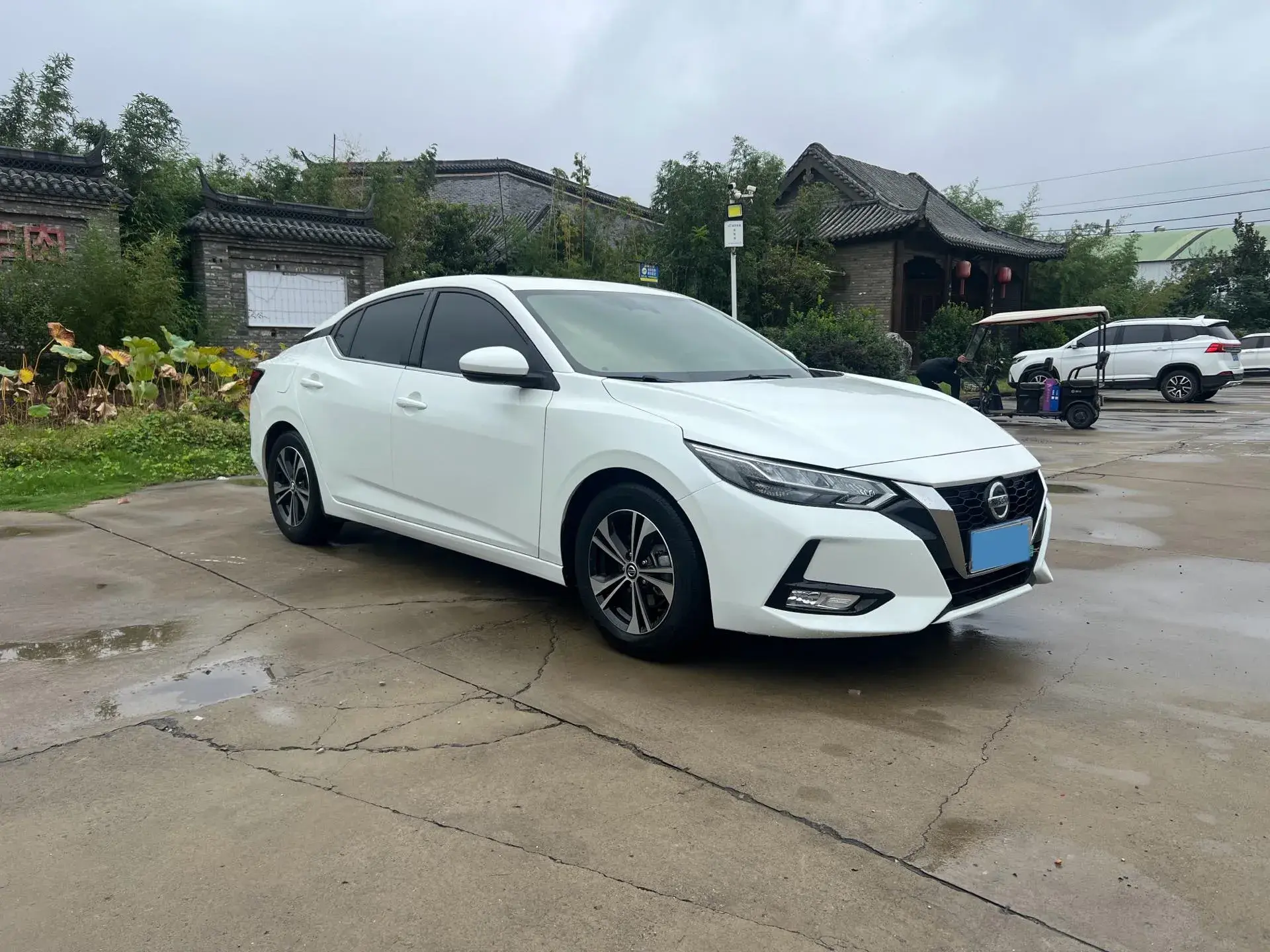 2021 NISSAN SYLPHY thumbnail 3