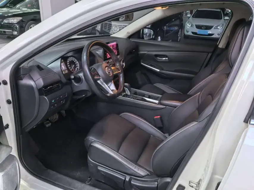 2020 NISSAN SYLPHY thumbnail 4