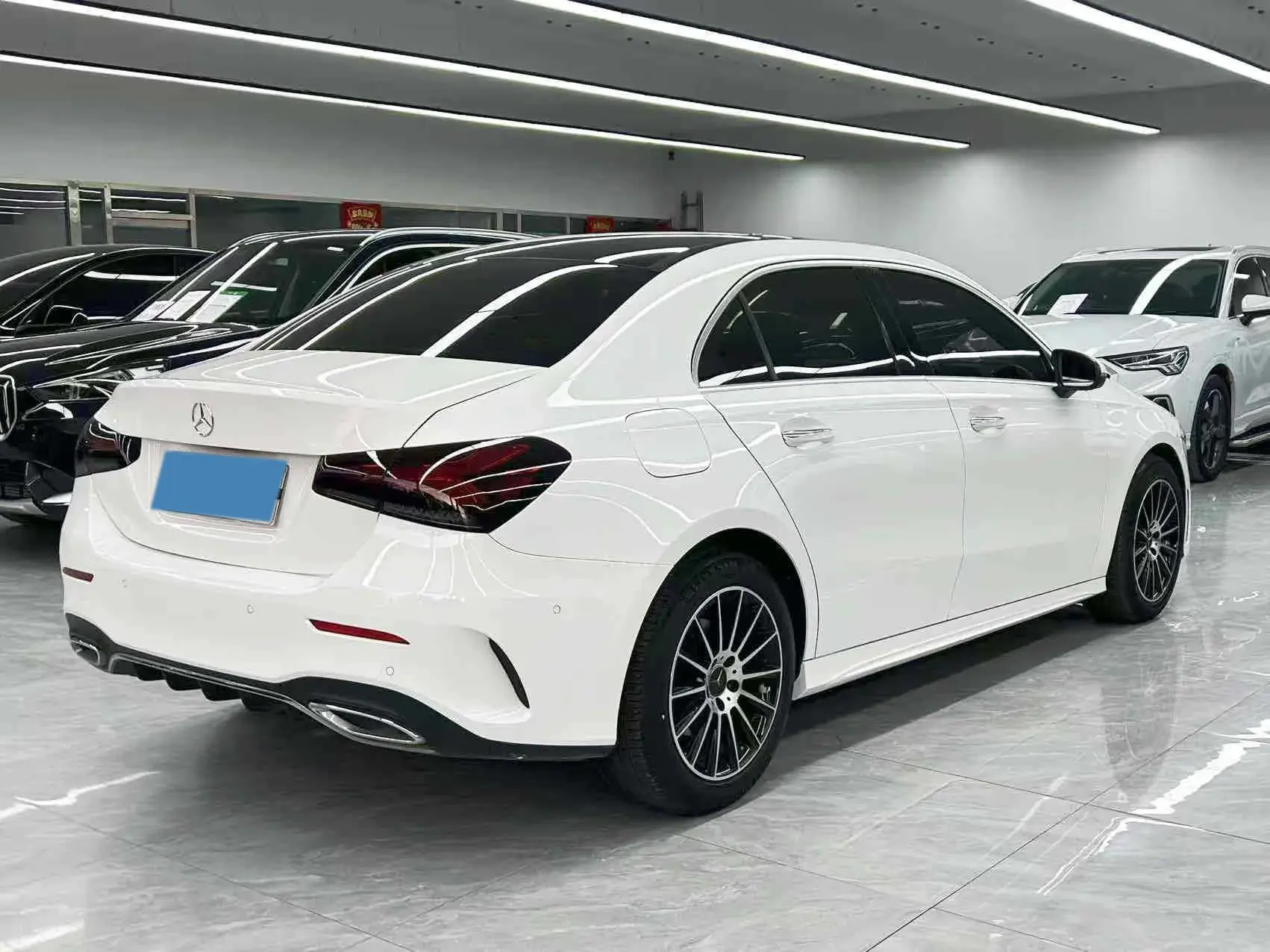 2021 MERCEDES-BENZ A thumbnail 3