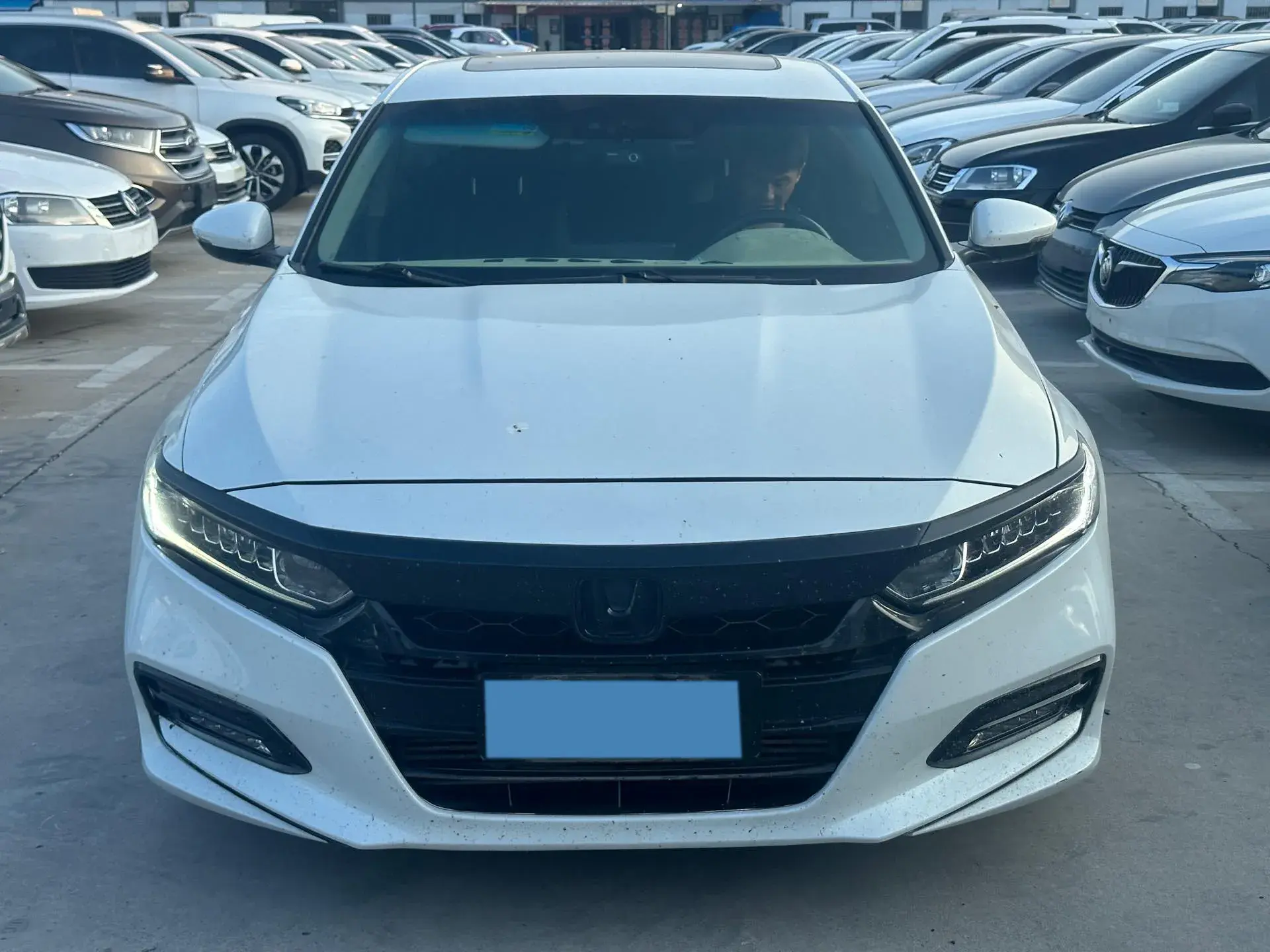 2022 HONDA ACCORD thumbnail 3