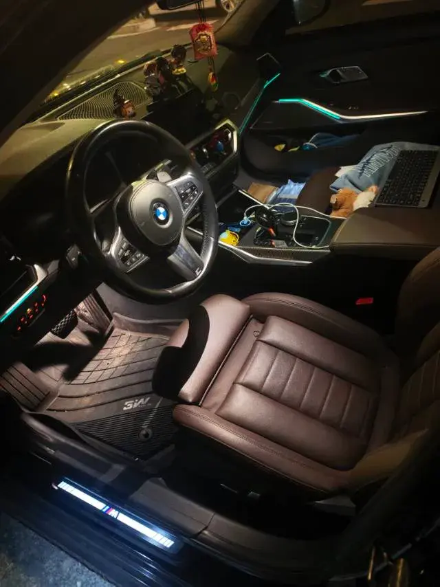 2020 BMW 3 thumbnail 4