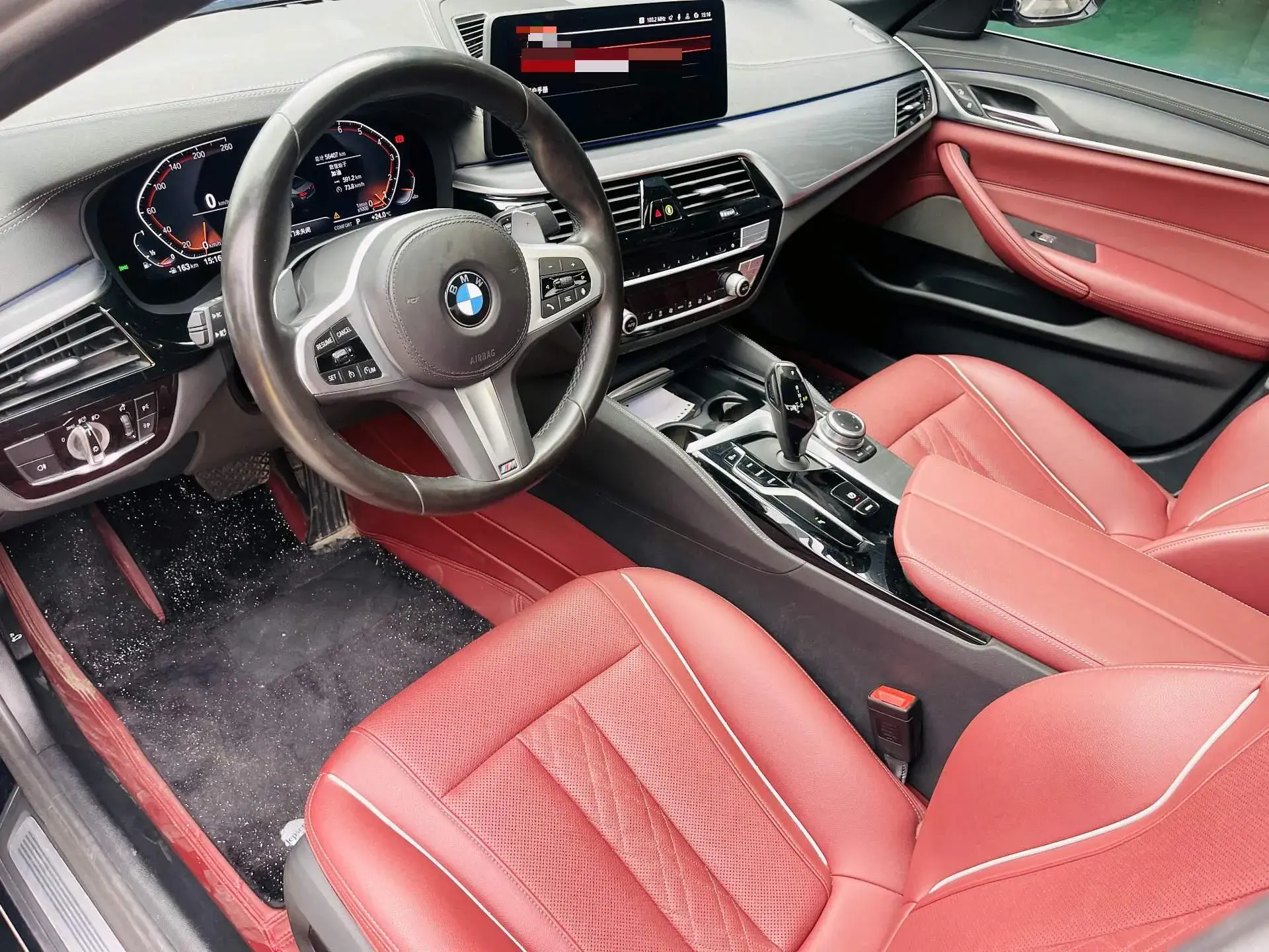 2022 BMW 5 thumbnail 4