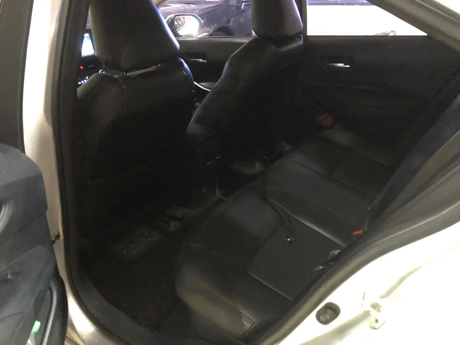 2019 TOYOTA COROLLA thumbnail 4