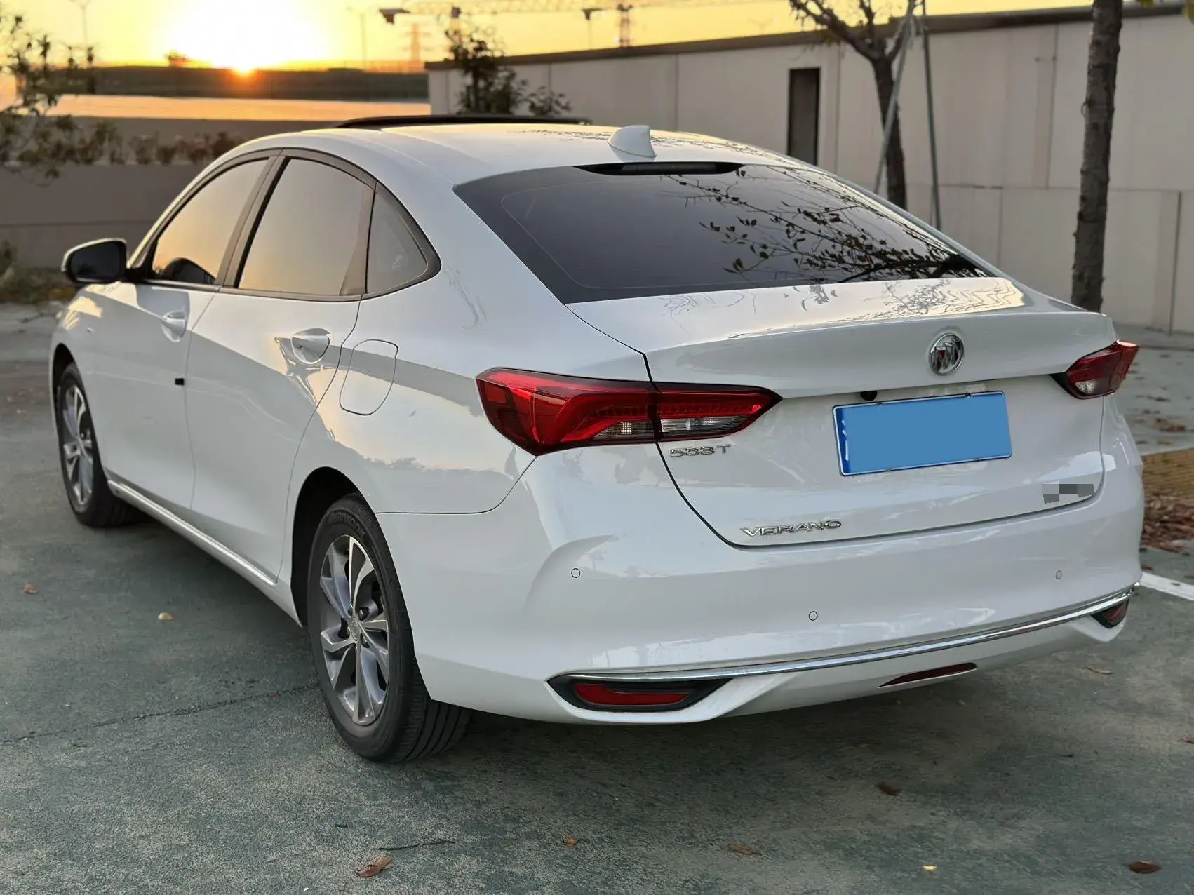 2022 BUICK VERANO thumbnail 4