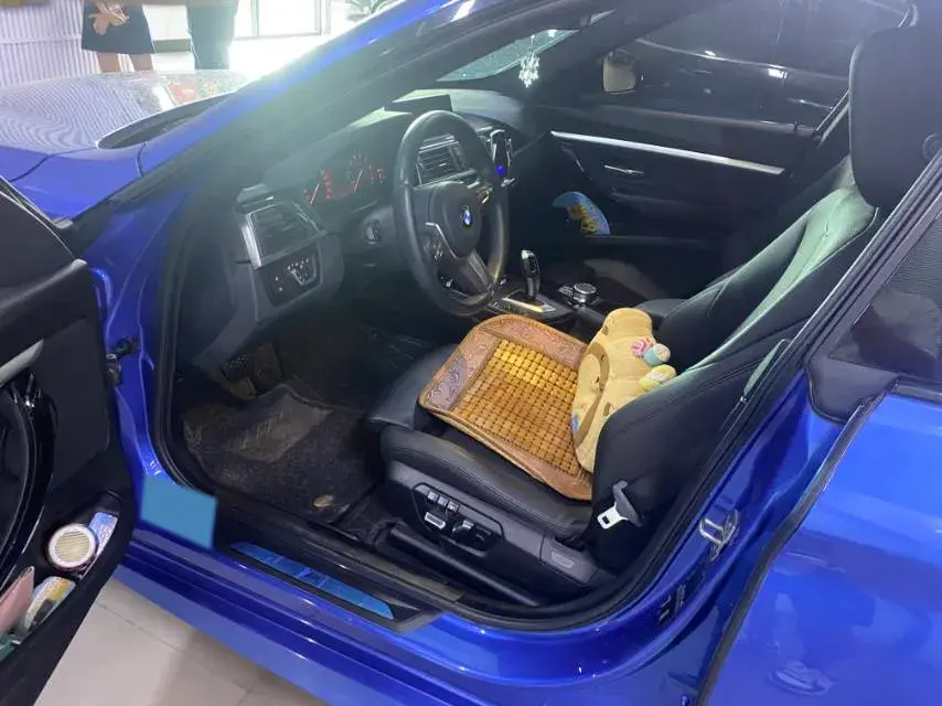 2019 BMW 3 thumbnail 4