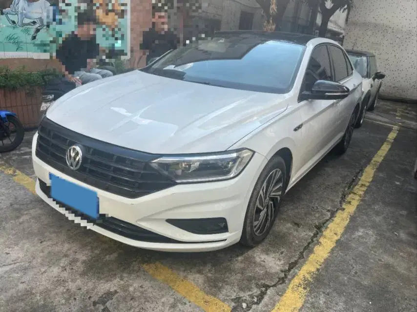 2022 VOLKSWAGEN SAGITAR view 1