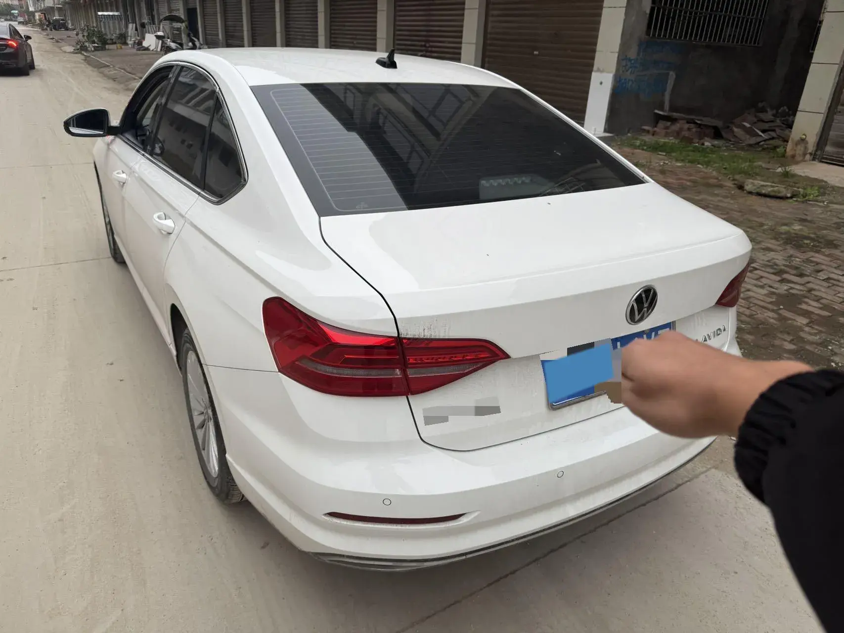 2021 VOLKSWAGEN LAVIDA thumbnail 4