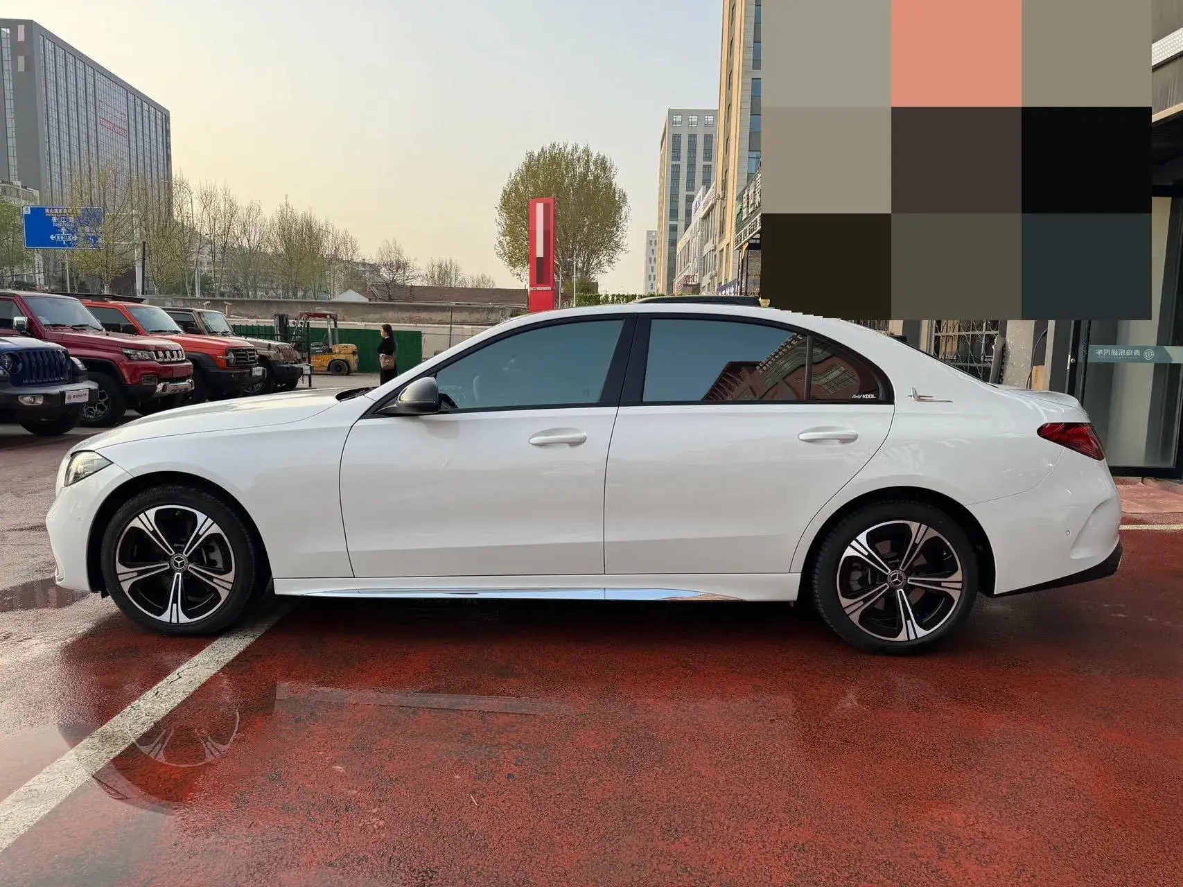 2025 MERCEDES-BENZ C thumbnail 3