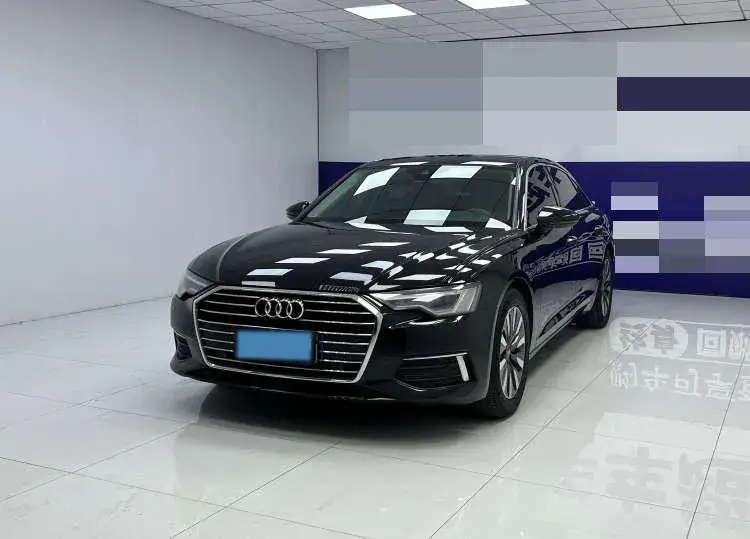 2019 AUDI A6L view 1