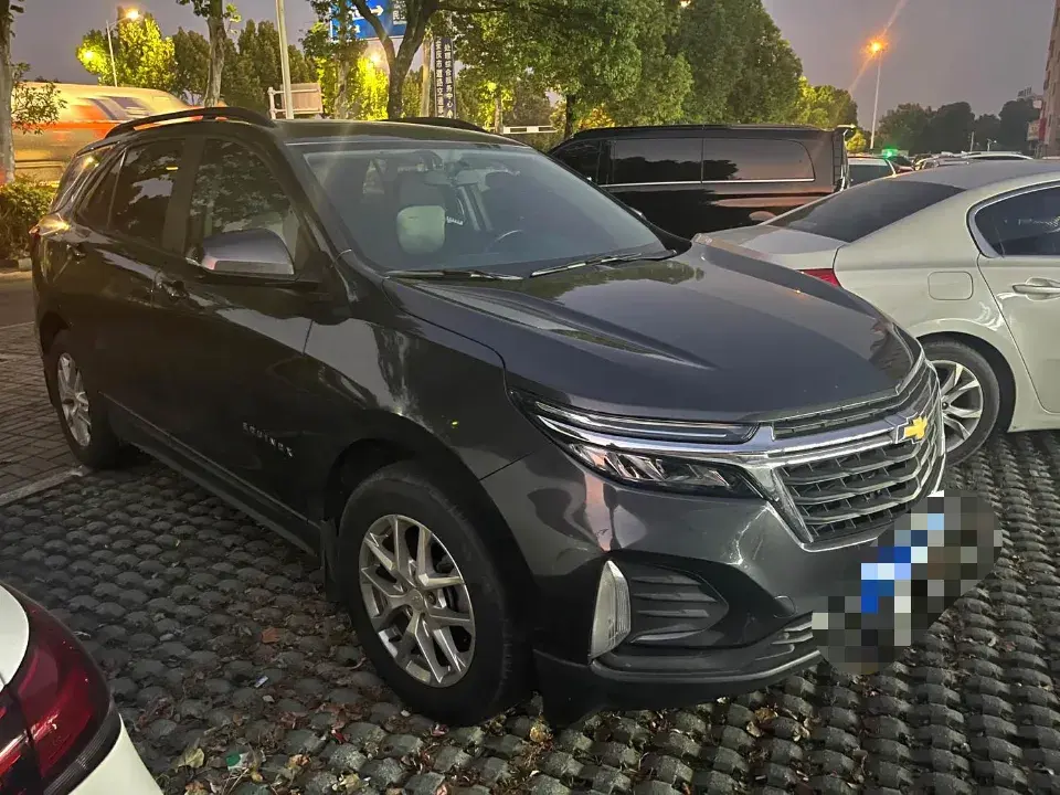 2021 CHEVROLET EQUINOX thumbnail 3