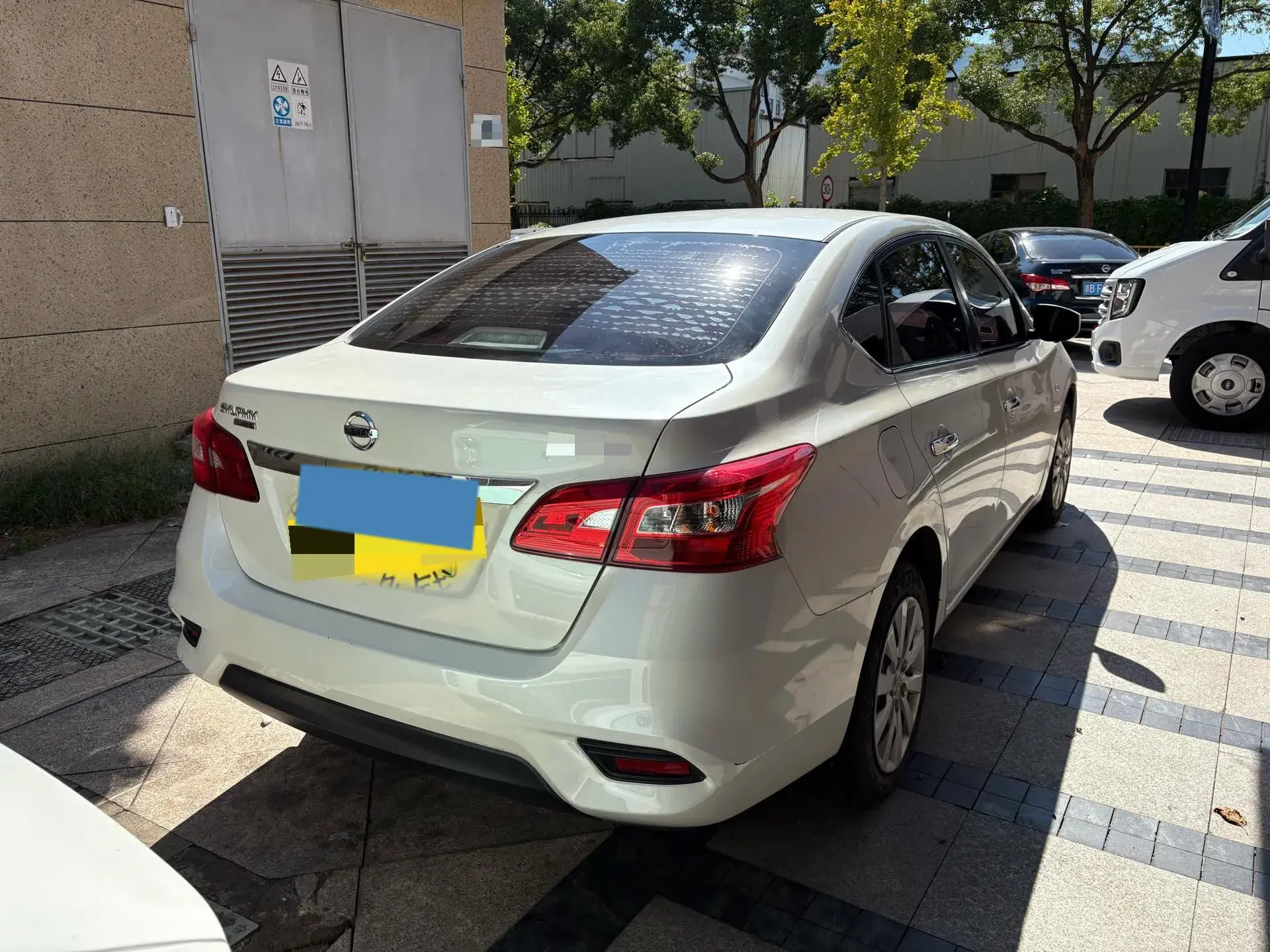 2021 NISSAN SYLPHY thumbnail 3