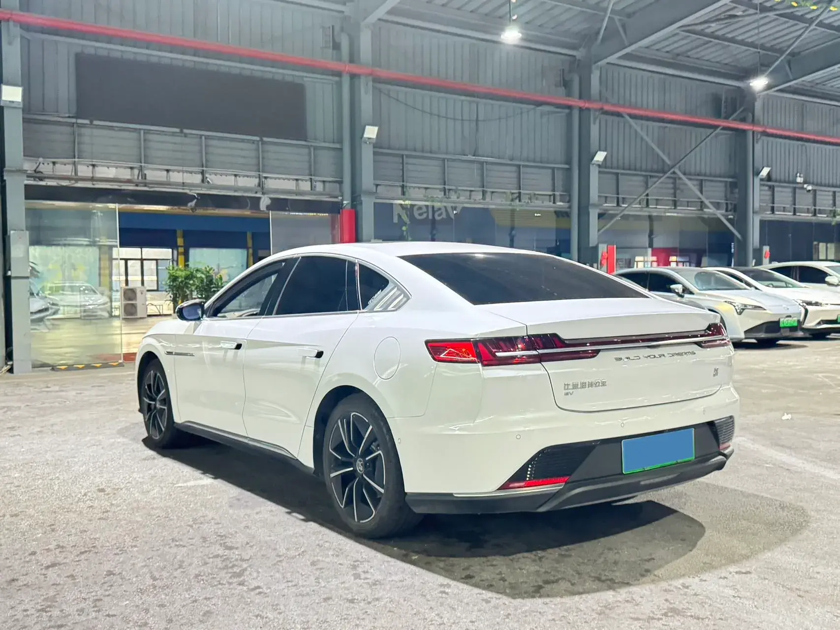 2020 BYD HAN thumbnail 4