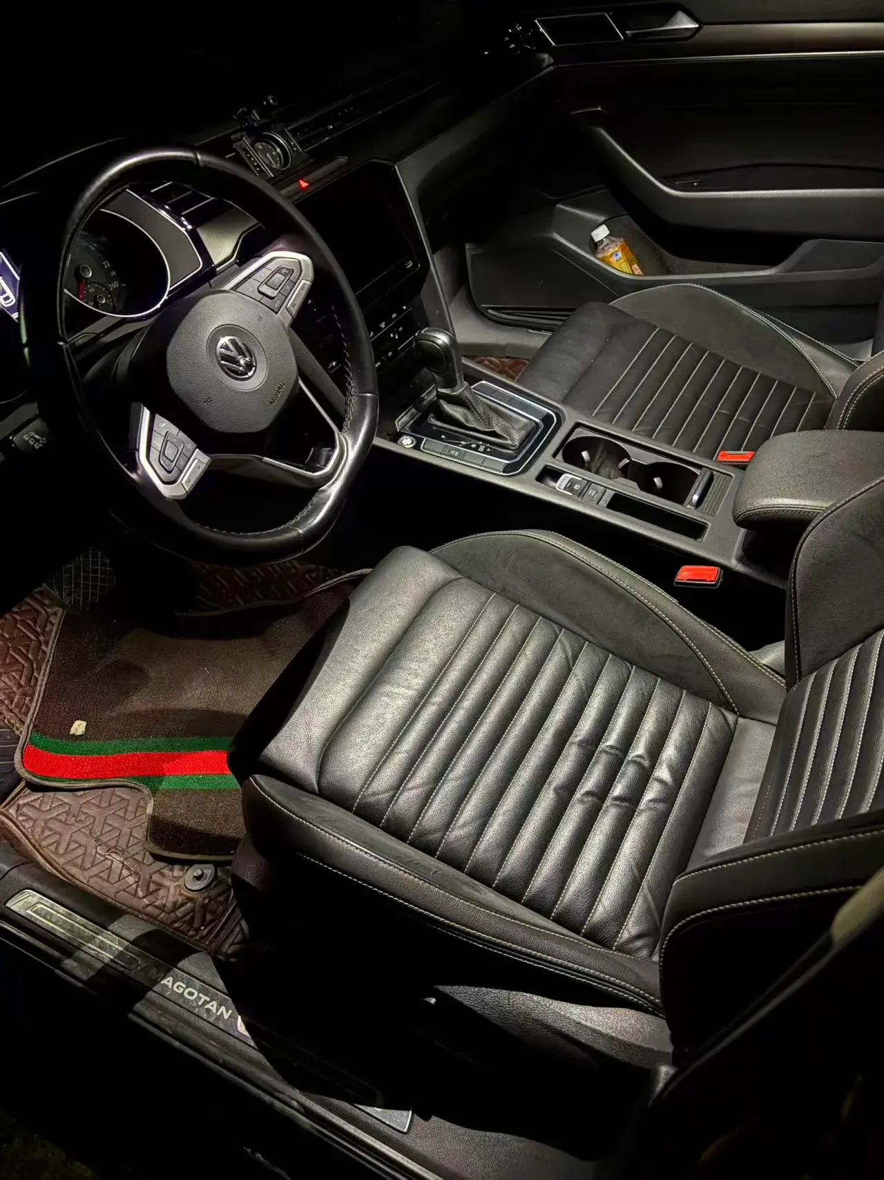 2020 VOLKSWAGEN MAGOTAN thumbnail 3