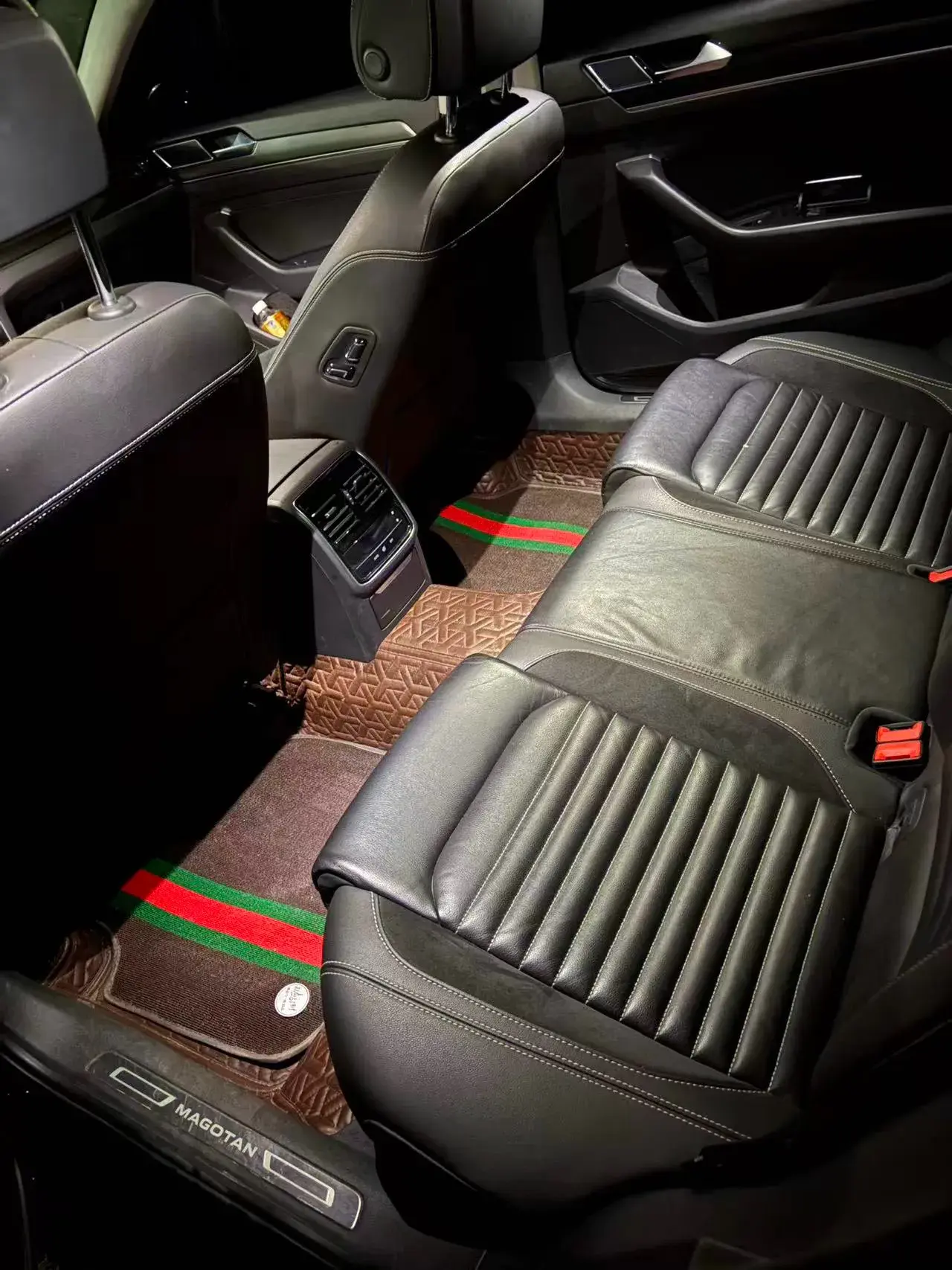 2020 VOLKSWAGEN MAGOTAN thumbnail 4