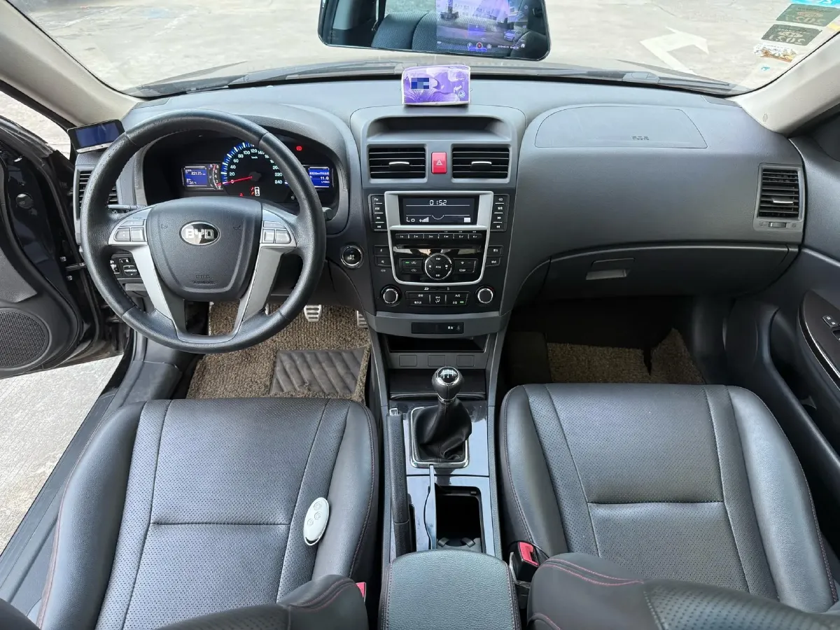 2013 BYD G6 1.5T 154HP L4 6MT,autocango,china used car exporter,china ev exporter,chinese used car exporter,chinese used ev exporter