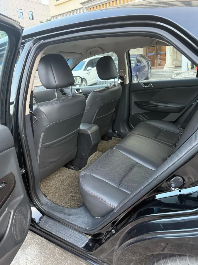 2013 BYD G6 1.5T 154HP L4 6MT,autocango,china used car exporter,china ev exporter,chinese used car exporter,chinese used ev exporter