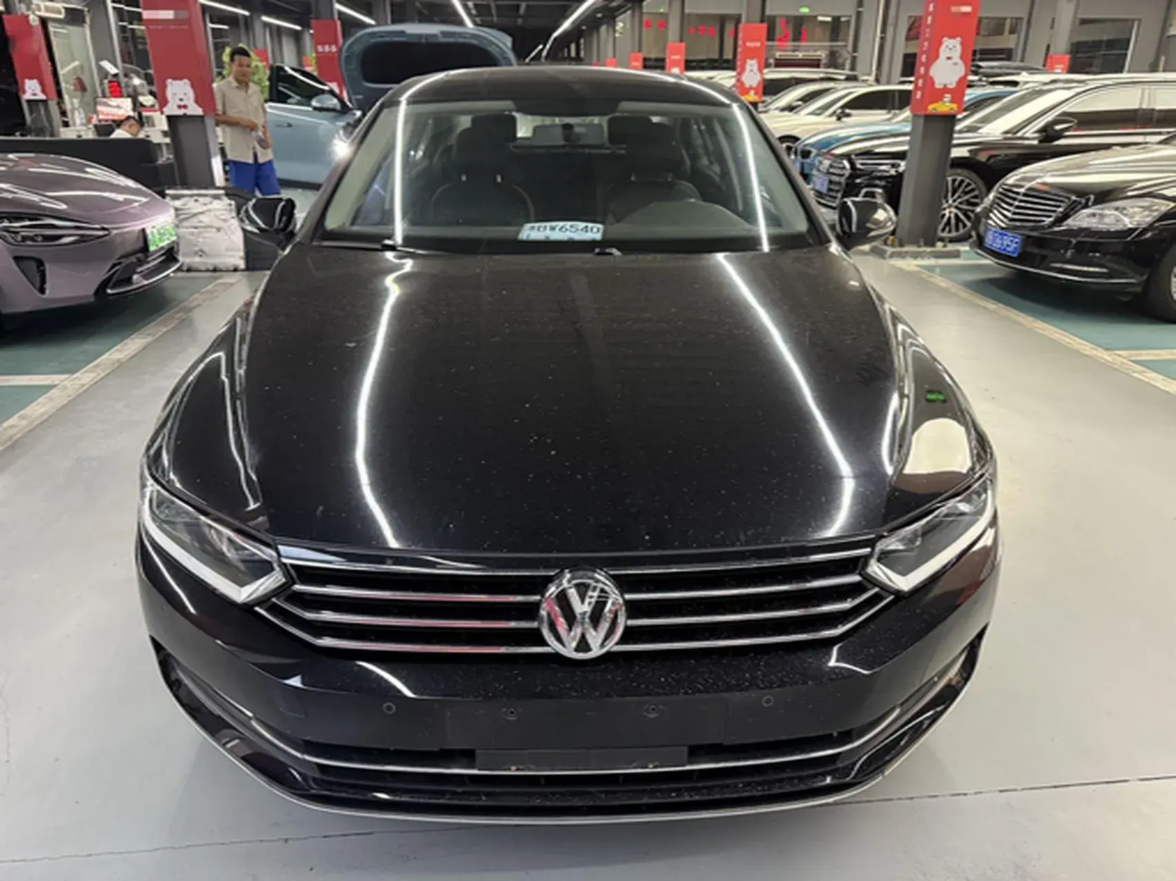 2018 VOLKSWAGEN MAGOTAN thumbnail 2