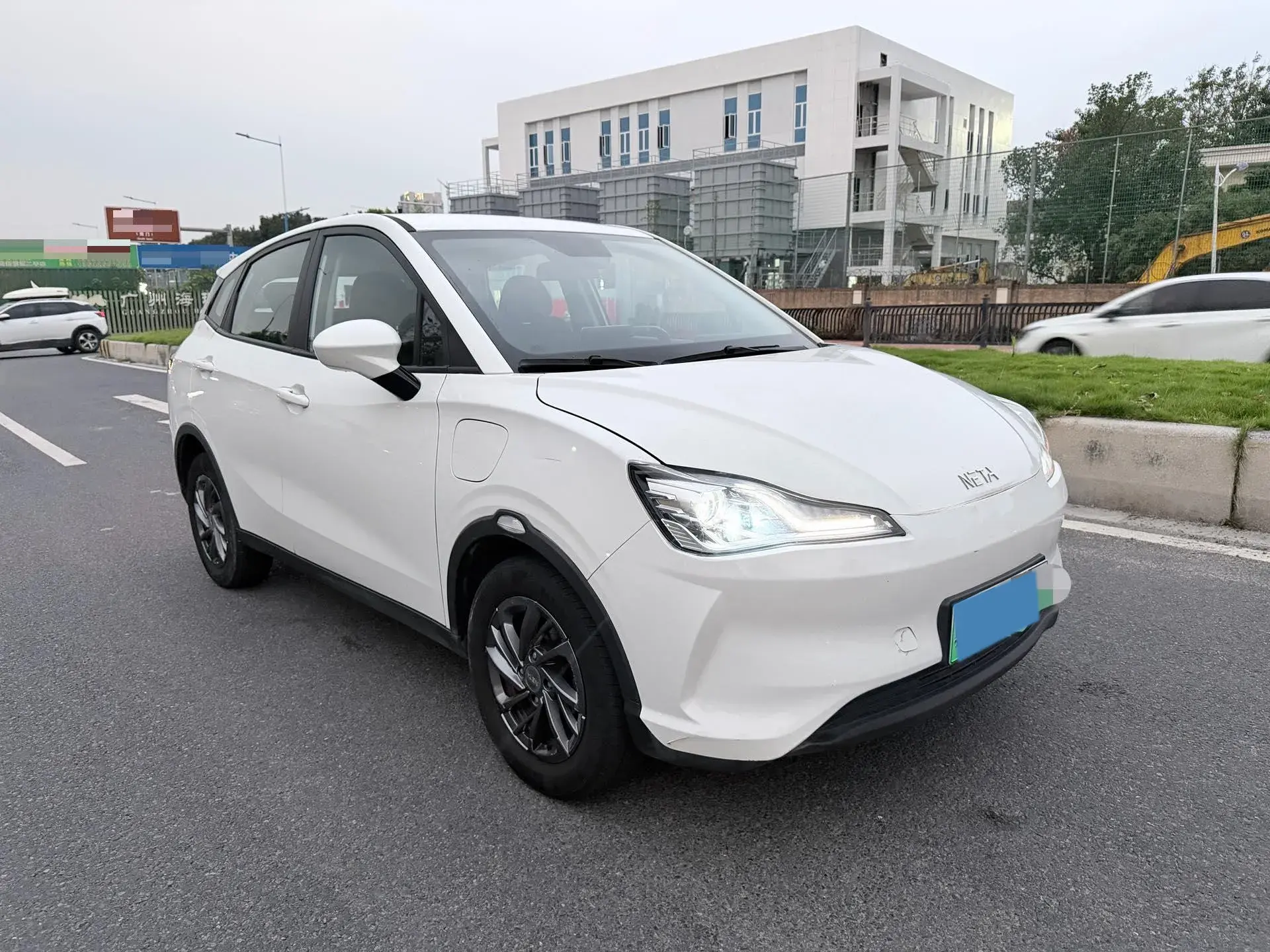 2022 NETA V thumbnail 3