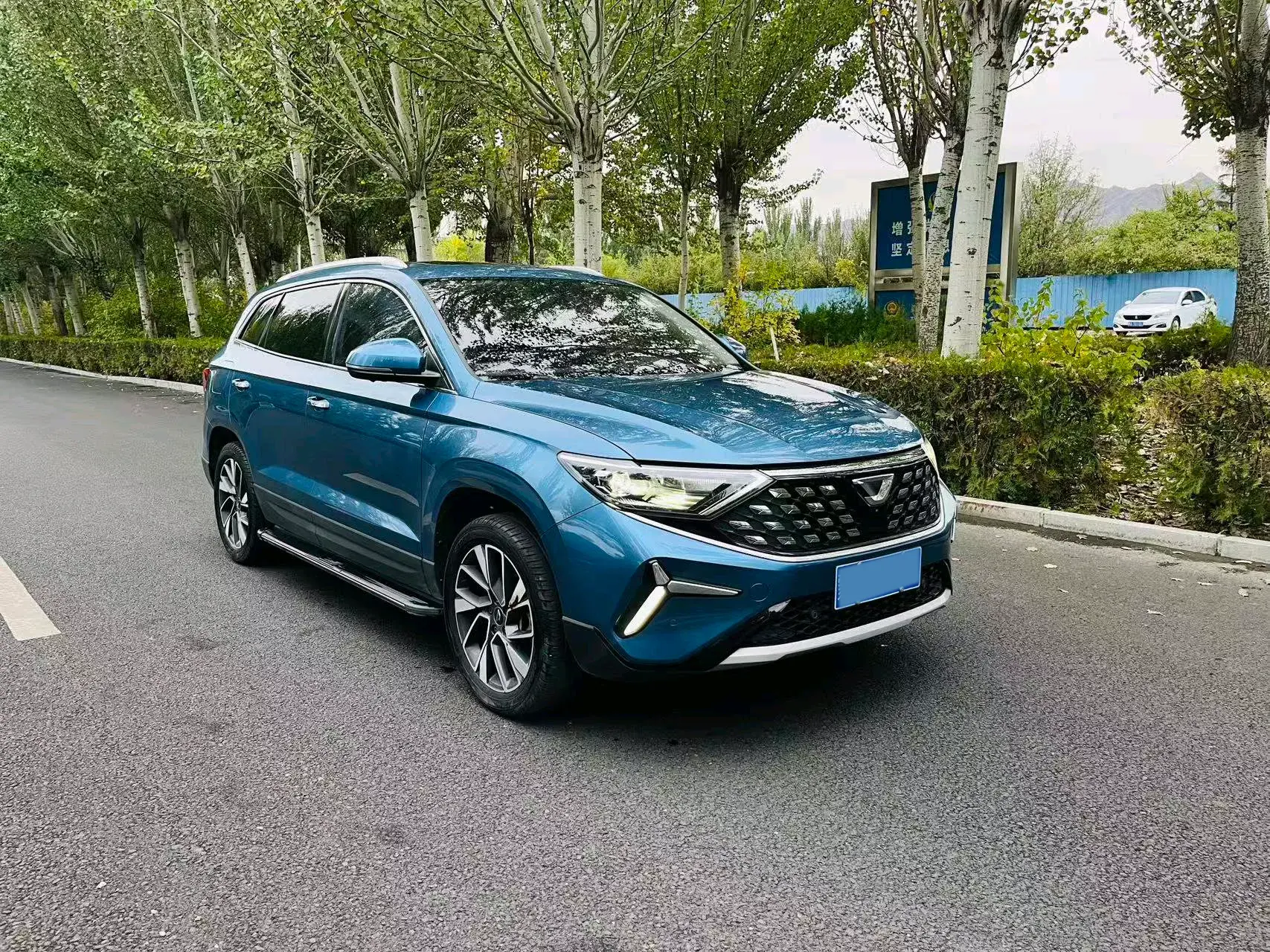 2022 JETTA VS7 thumbnail 3