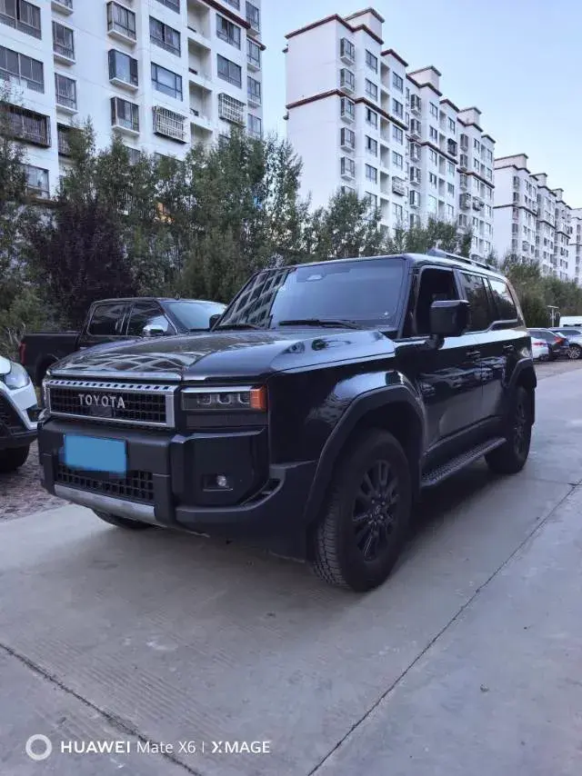 2025 Toyota Land Cruiser Prado 2.4T 282HP L4 8AT Hybrid 5.1KWH