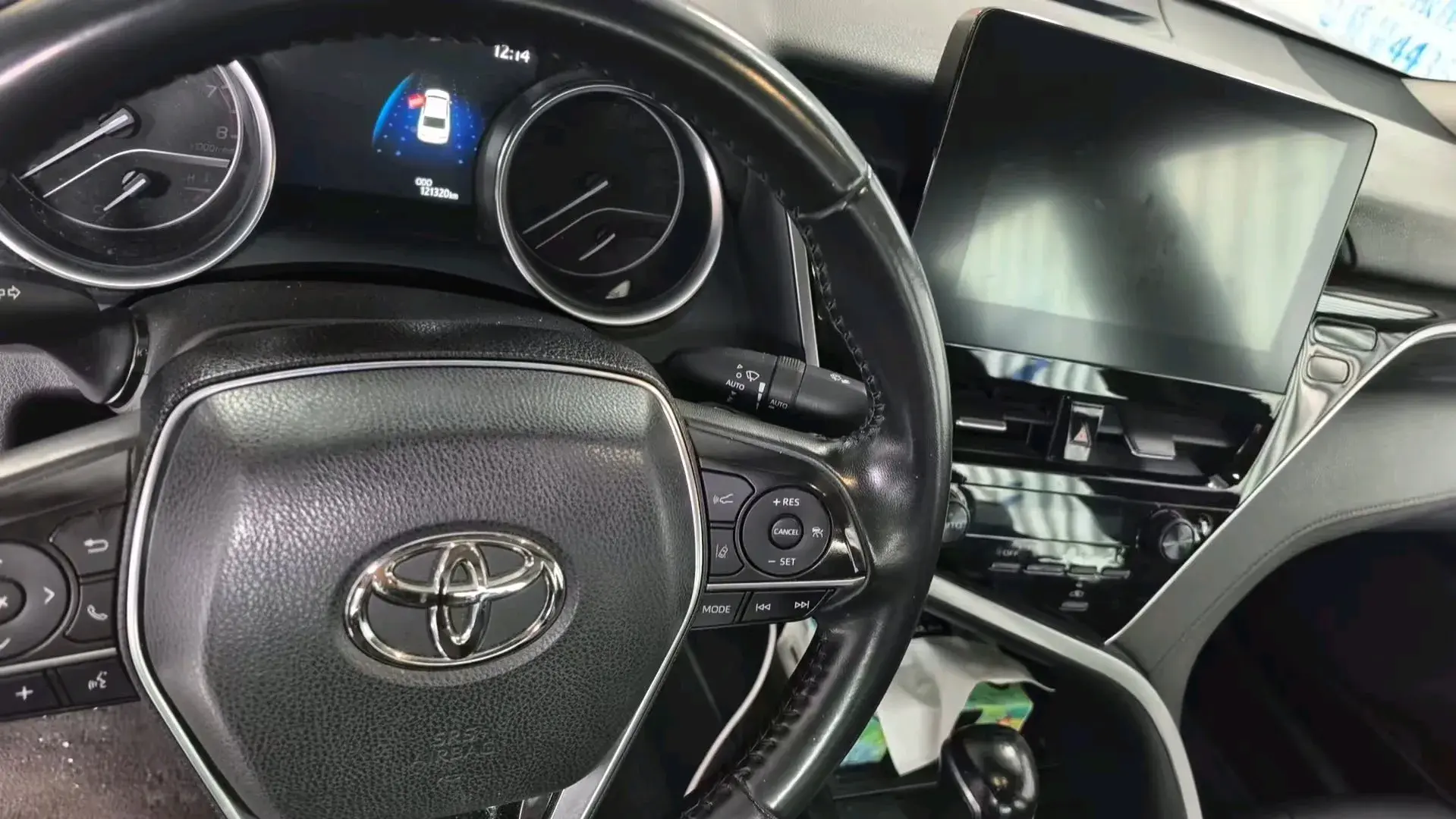 2021 TOYOTA CAMRY thumbnail 3