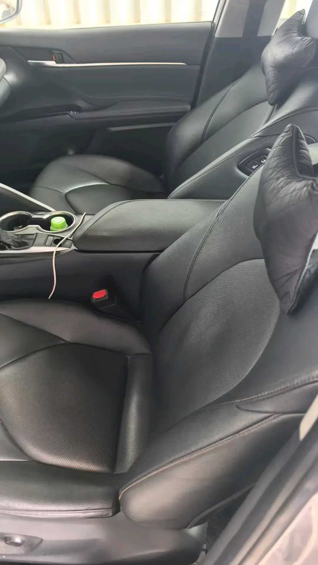 2021 TOYOTA CAMRY thumbnail 4