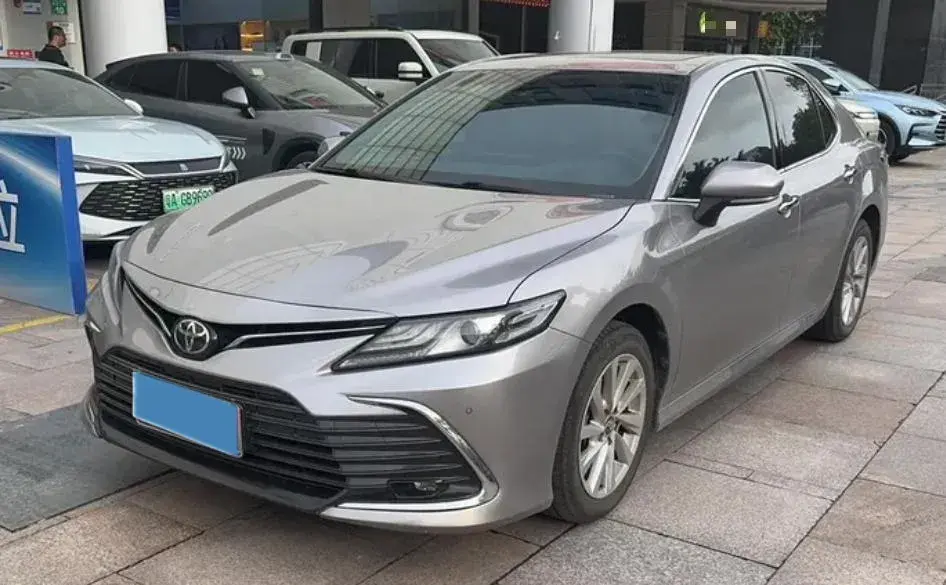 2021 Toyota Camry 2.0L 178HP L4 CVT